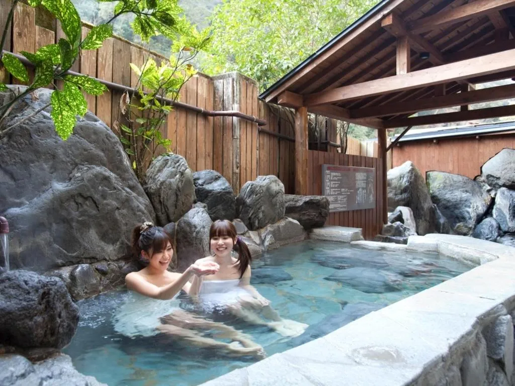Open Air Bath in Tsuetate Onsen Hotel Hizenya