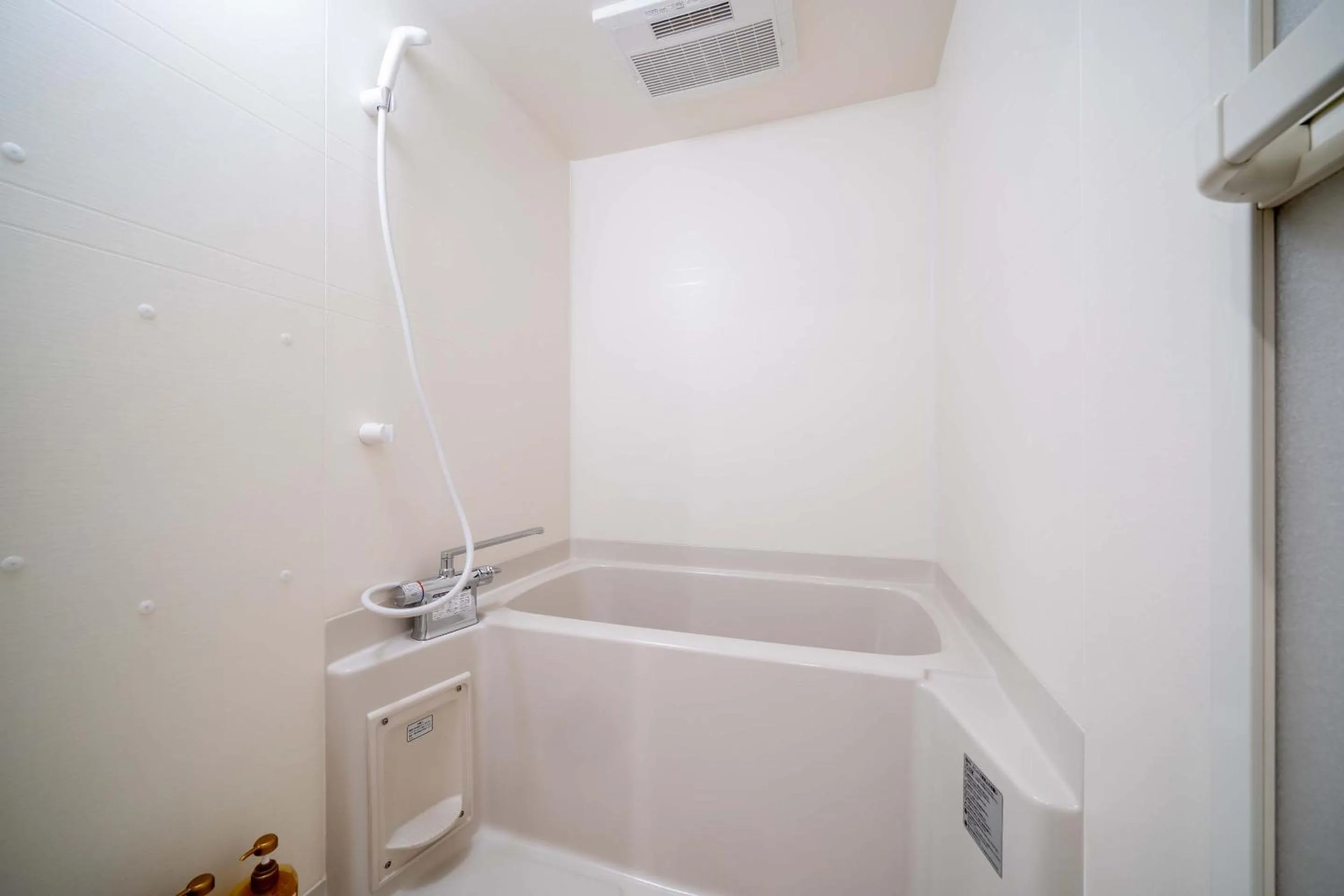 Bathroom in RESI STAY Kuon