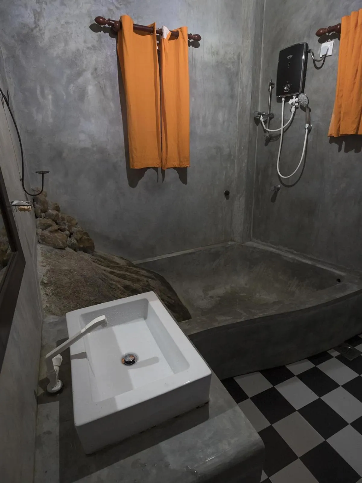 Bathroom in Sinharaja Hostel