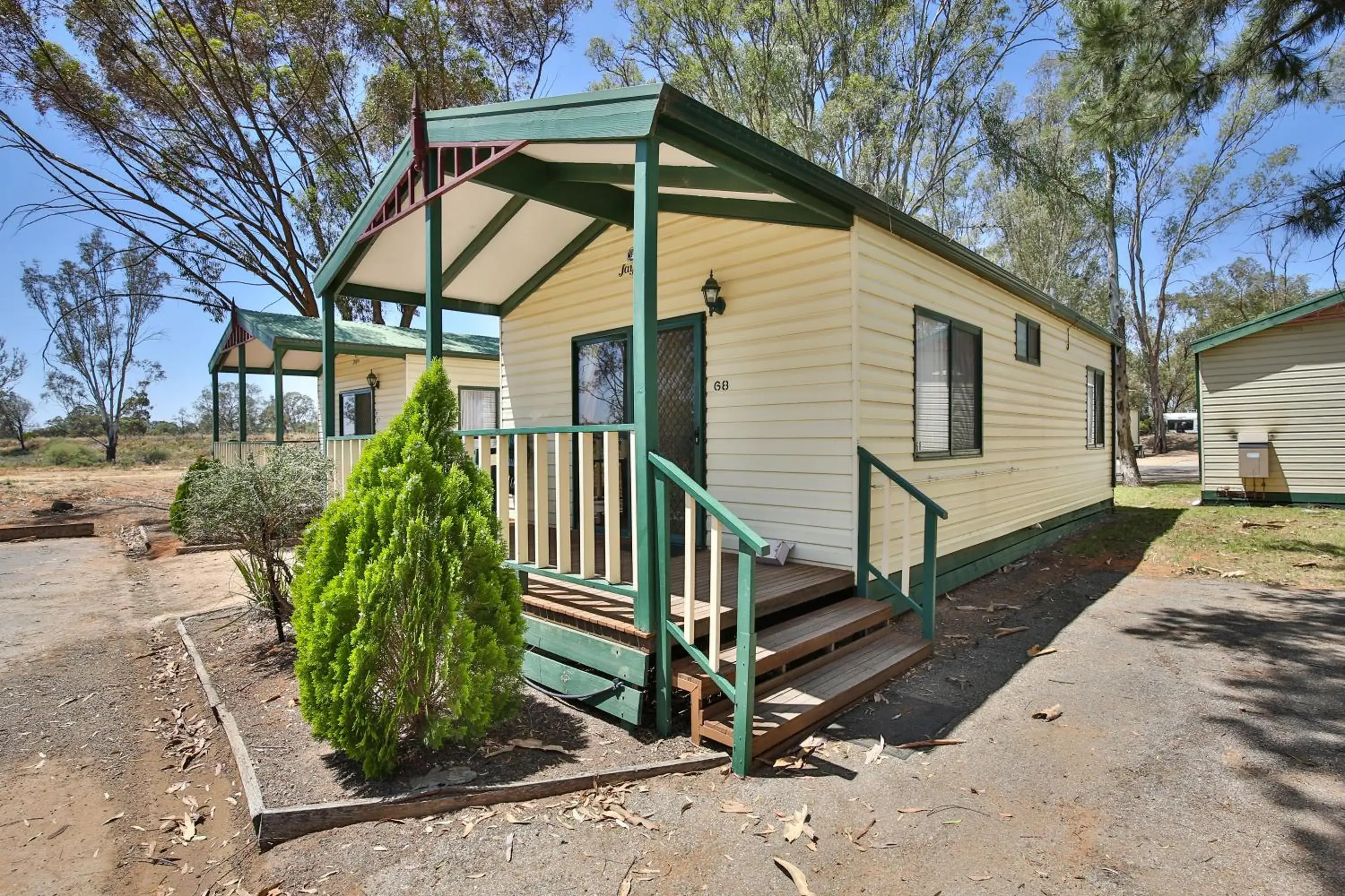 Two-Bedroom Cabin in NRMA Mildura Riverside Holiday Park Two-Bedroom Cabin in NRMA Mildura Riverside Holiday Park