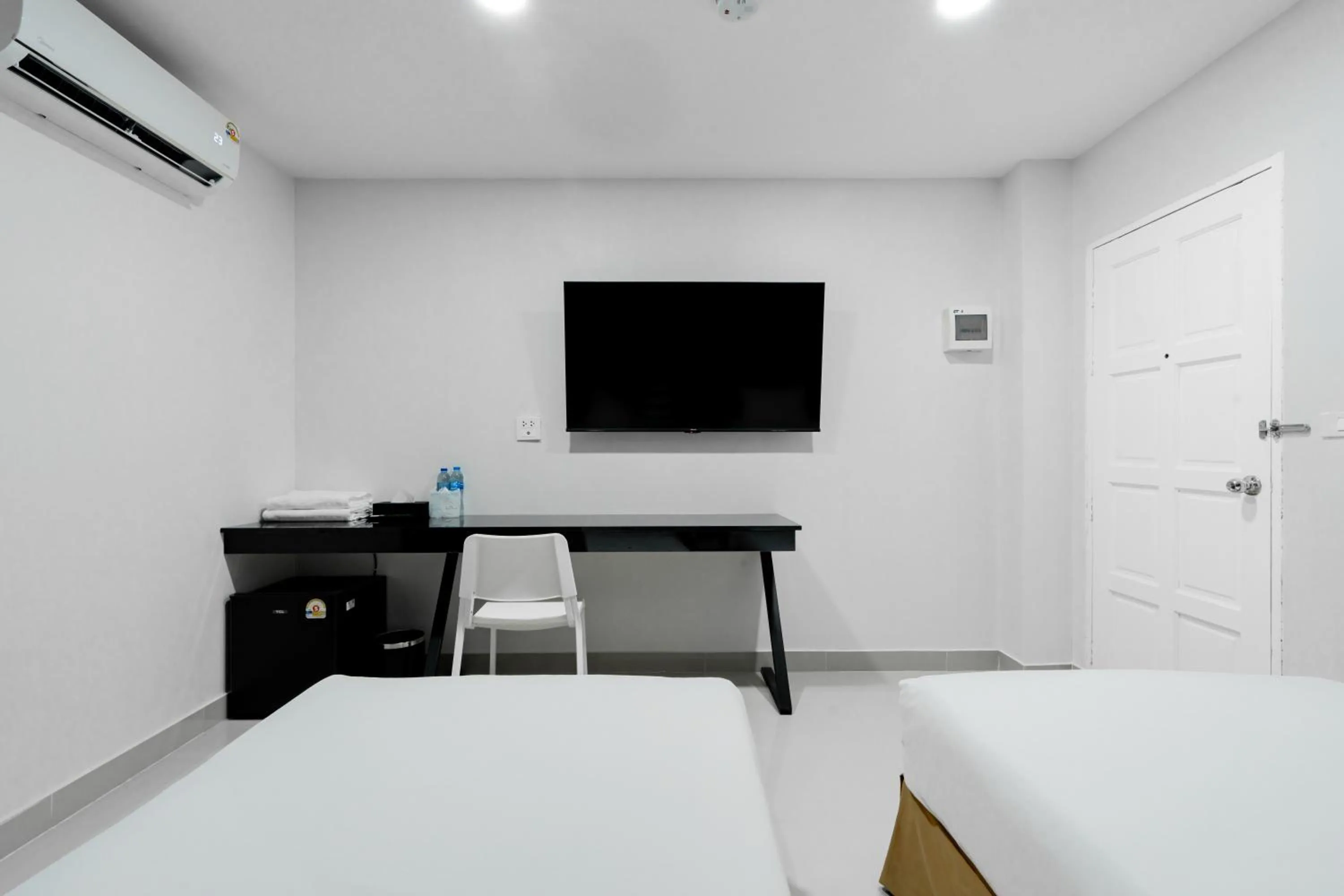 Bed in Terminal2 Hotel Phukettown