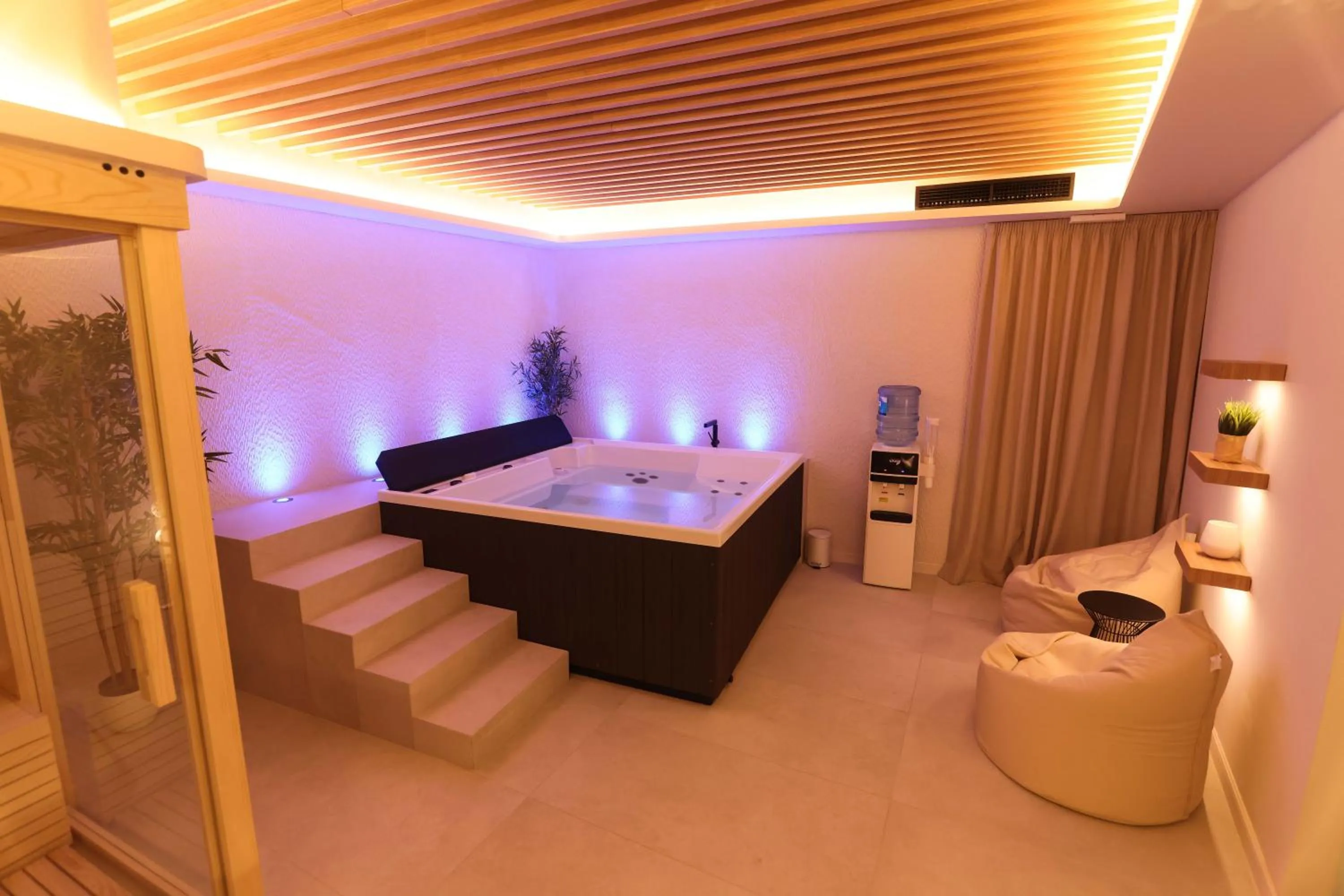 Spa and wellness centre/facilities in Garni Hotel Galeria