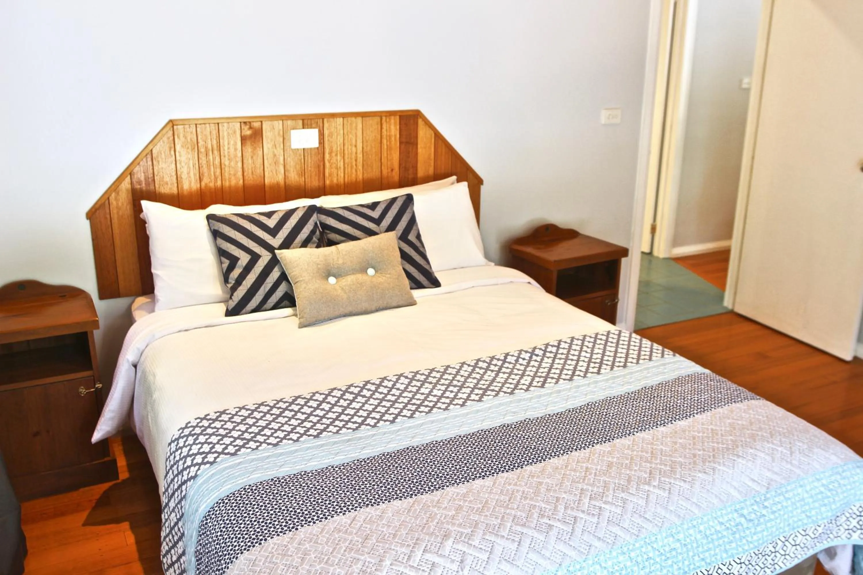 Bedroom, Bed in Ellensbrook Cottages