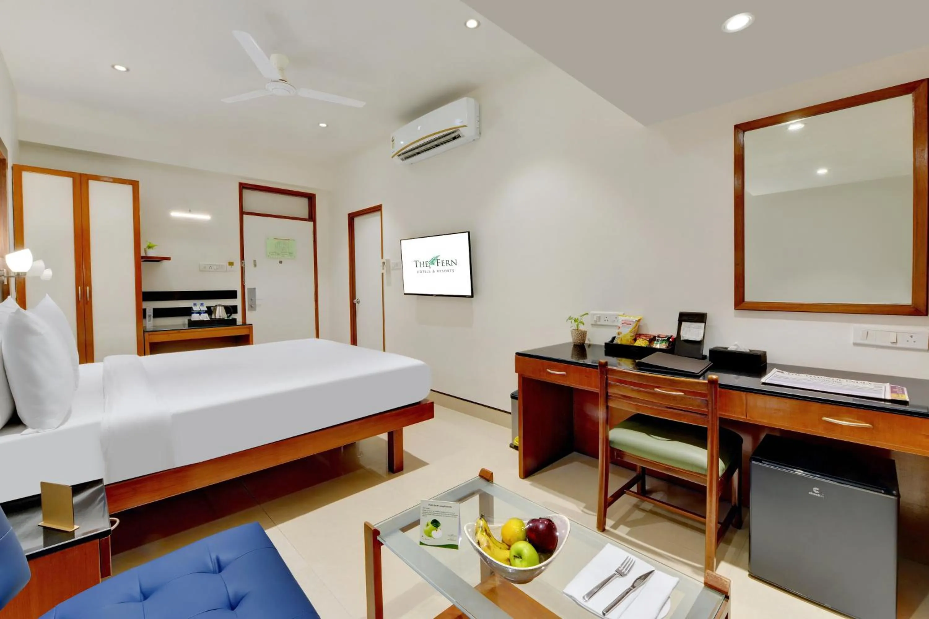 Photo of the whole room, Bed in The Fern Residency Woodland, Pune, Series by Marriott