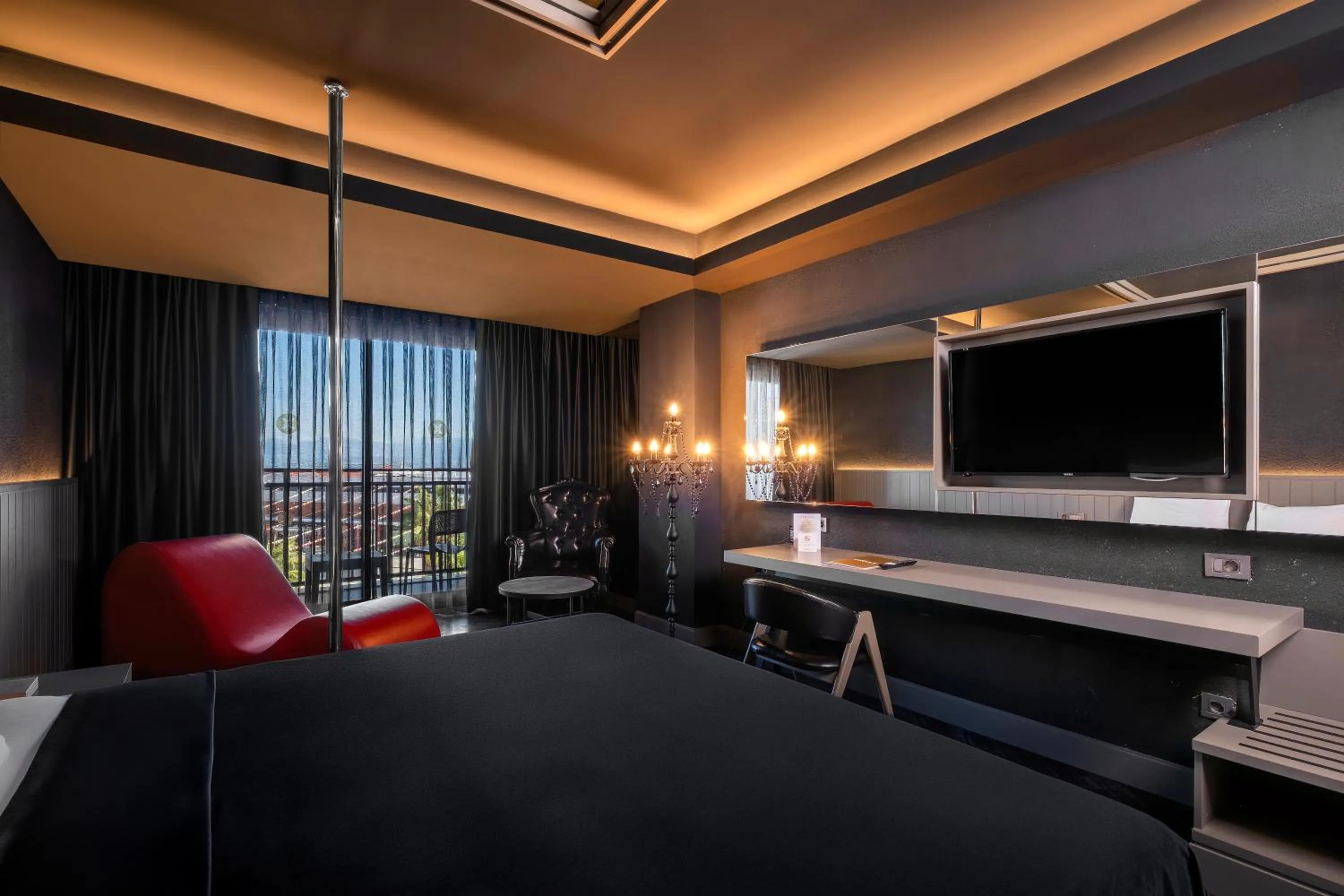 Photo of the whole room, Bed in The X Belek