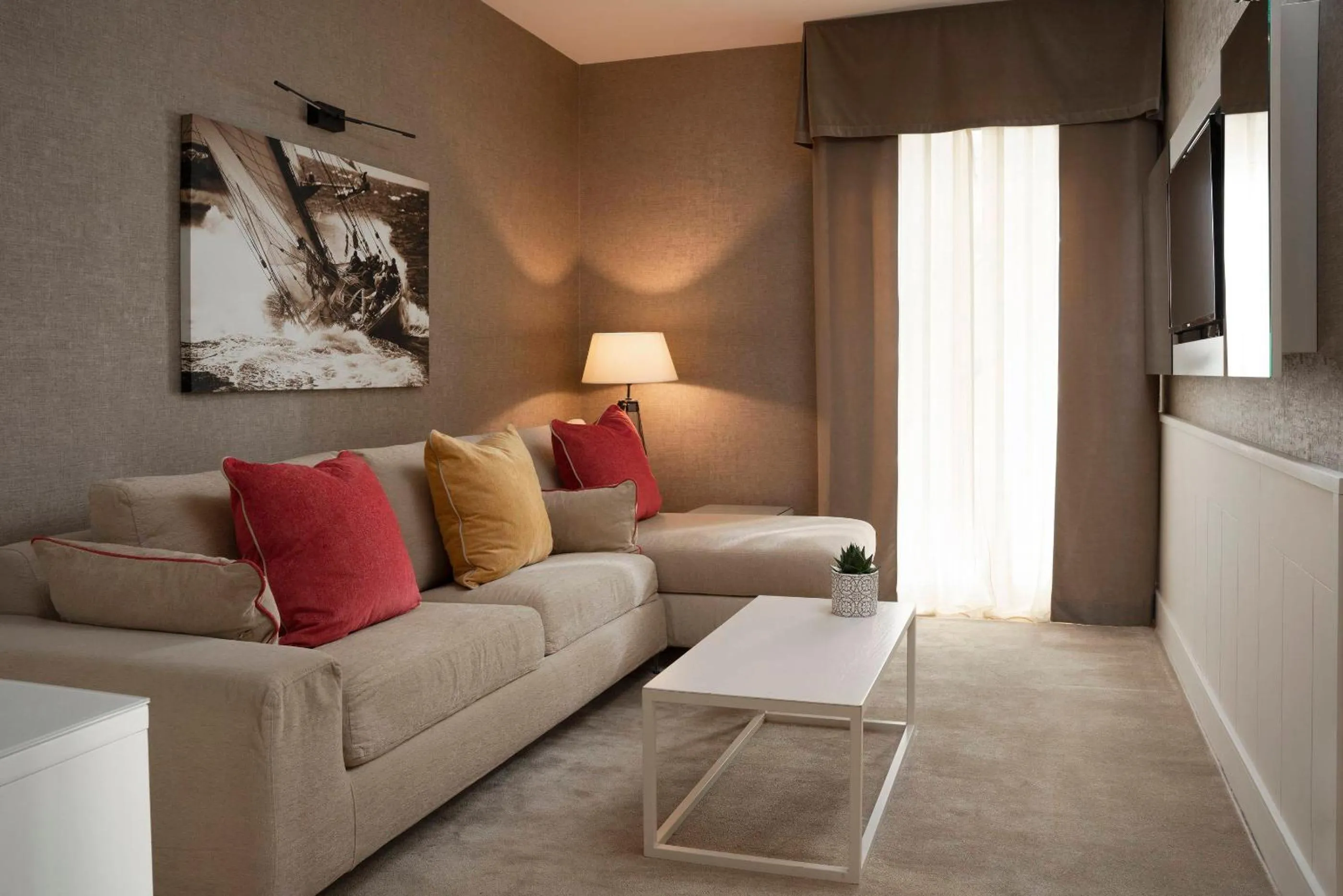 Seating area in Hotel Maestrale