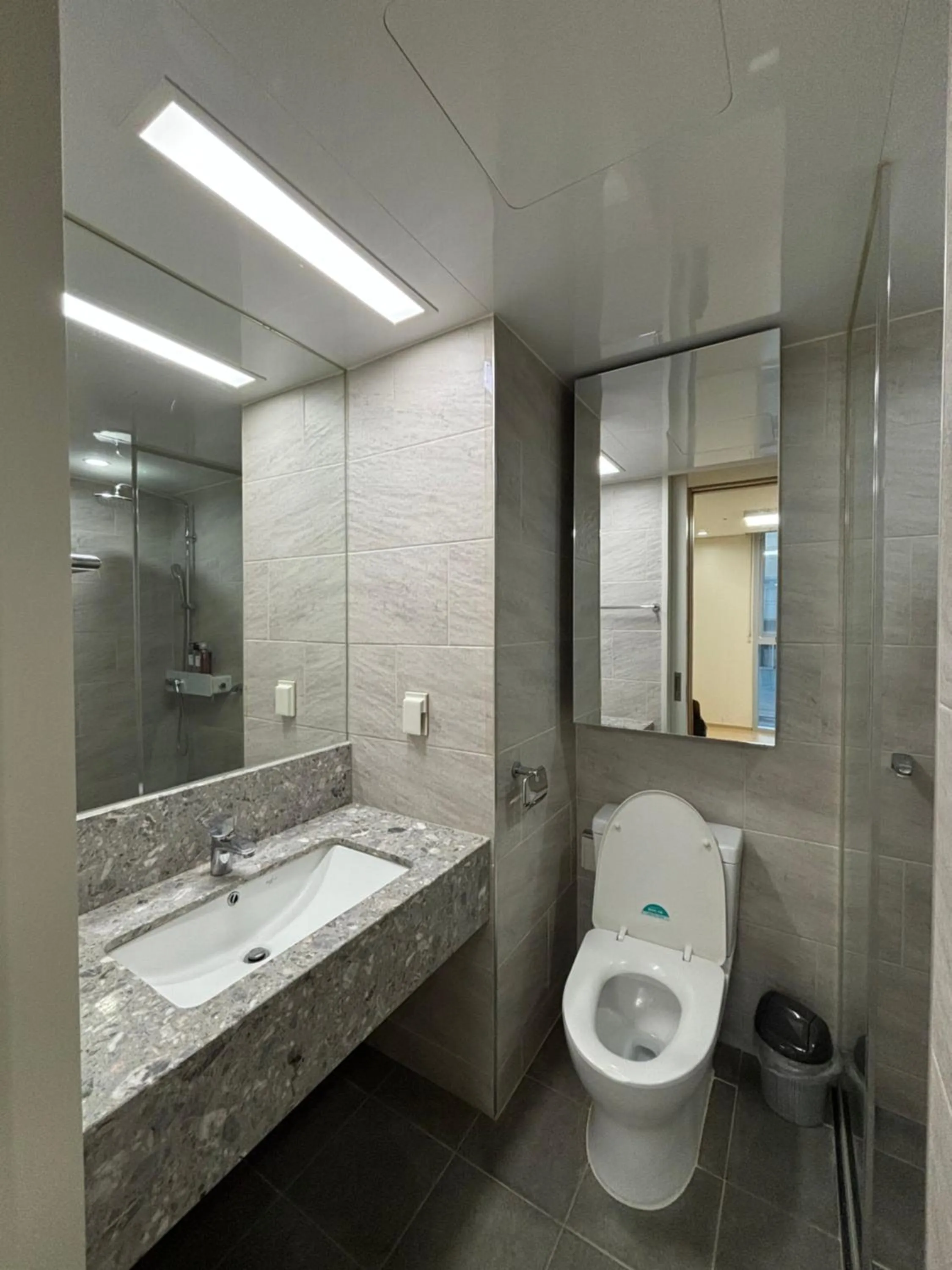 Shower in The Hide City