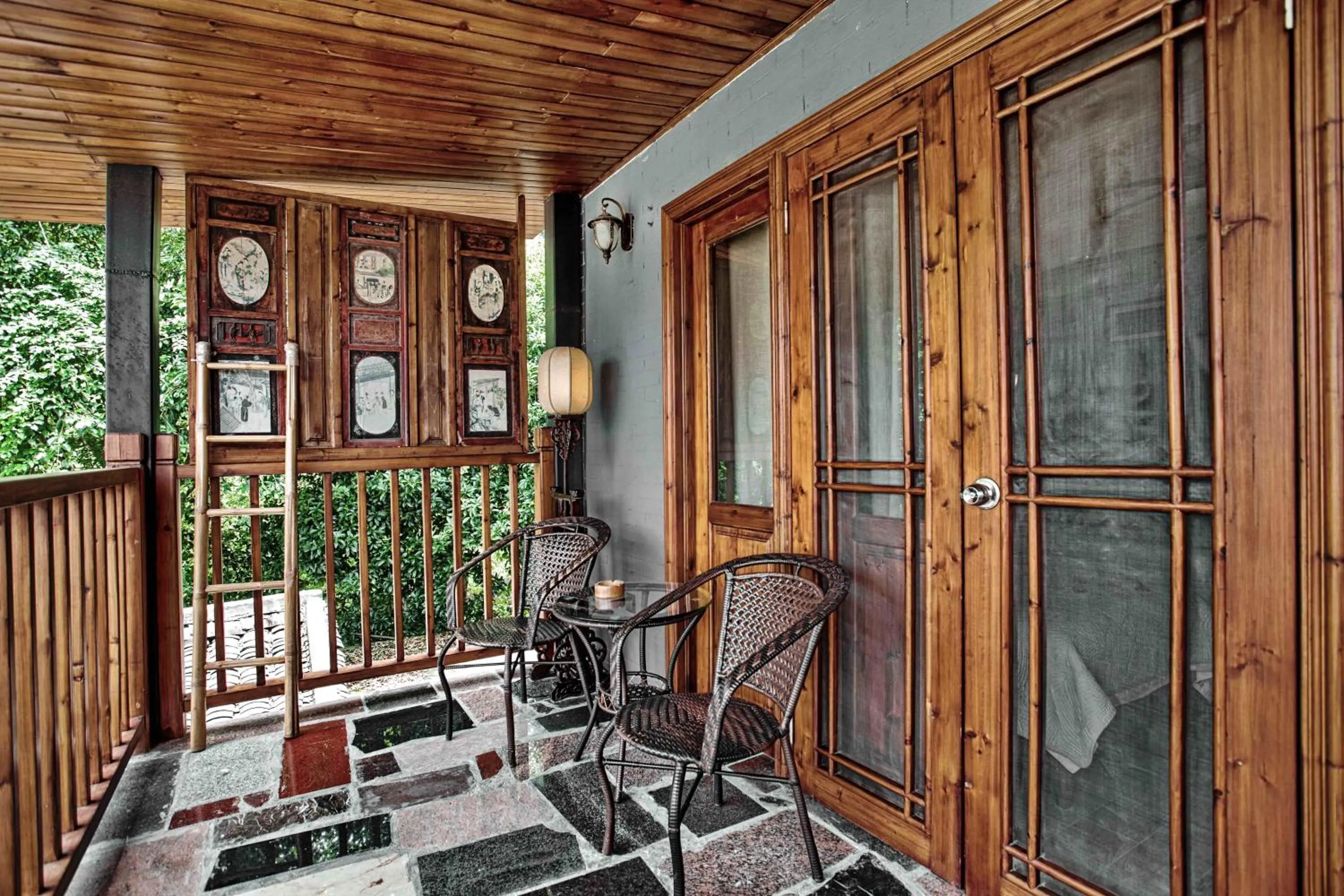Balcony/Terrace in Yangshuo Mountain Retreat