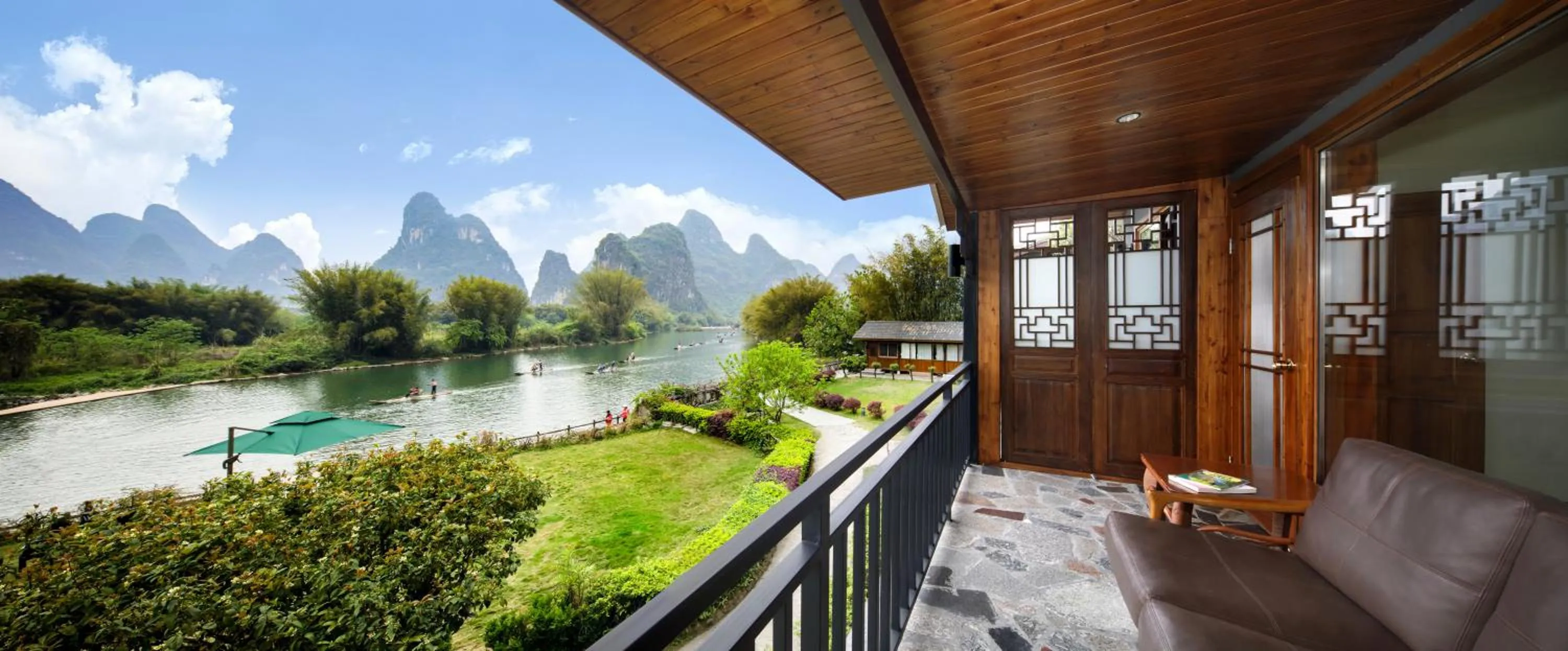 Yangshuo Mountain Retreat