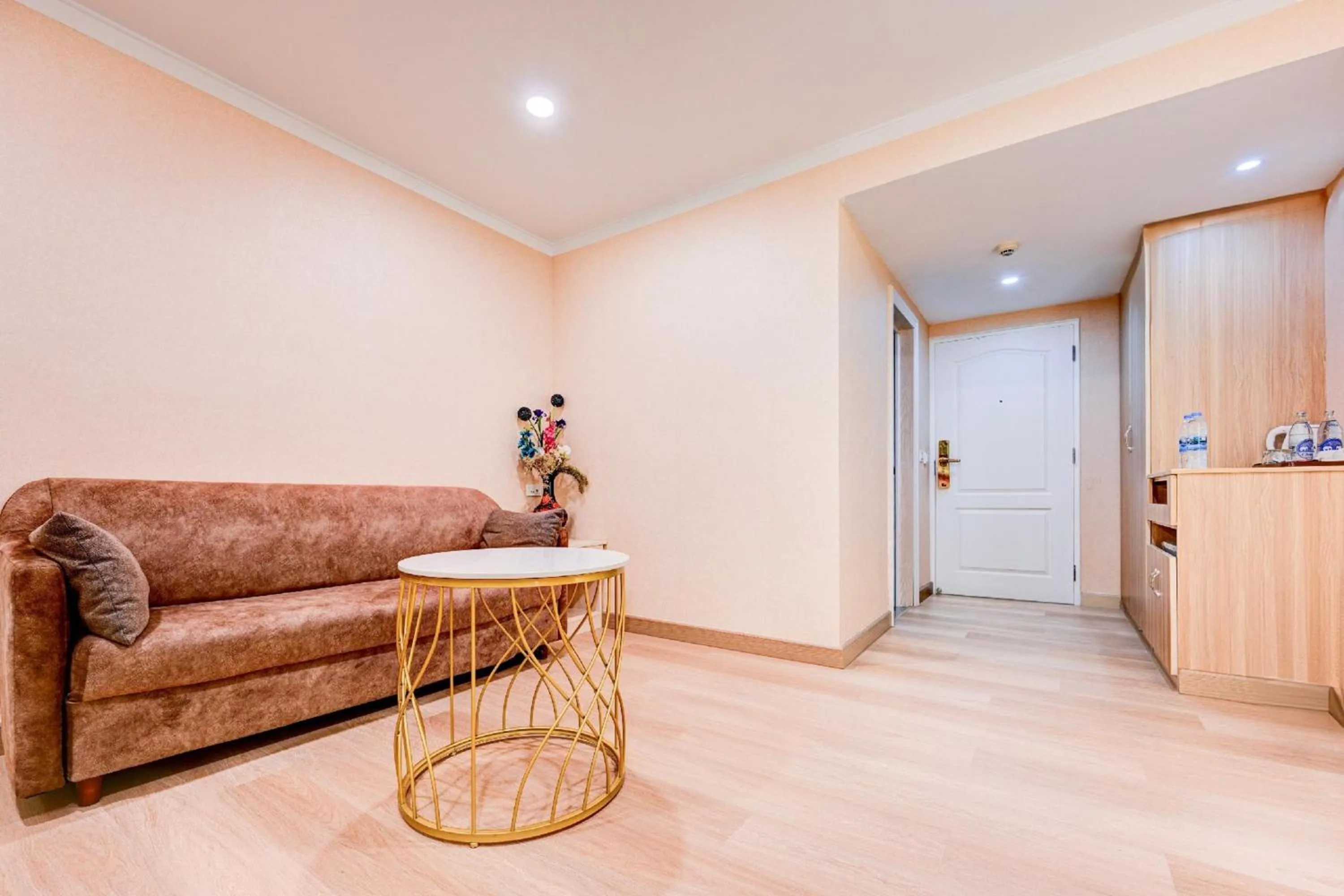 Bedroom in Palette The Travellers Hotel Bangkok