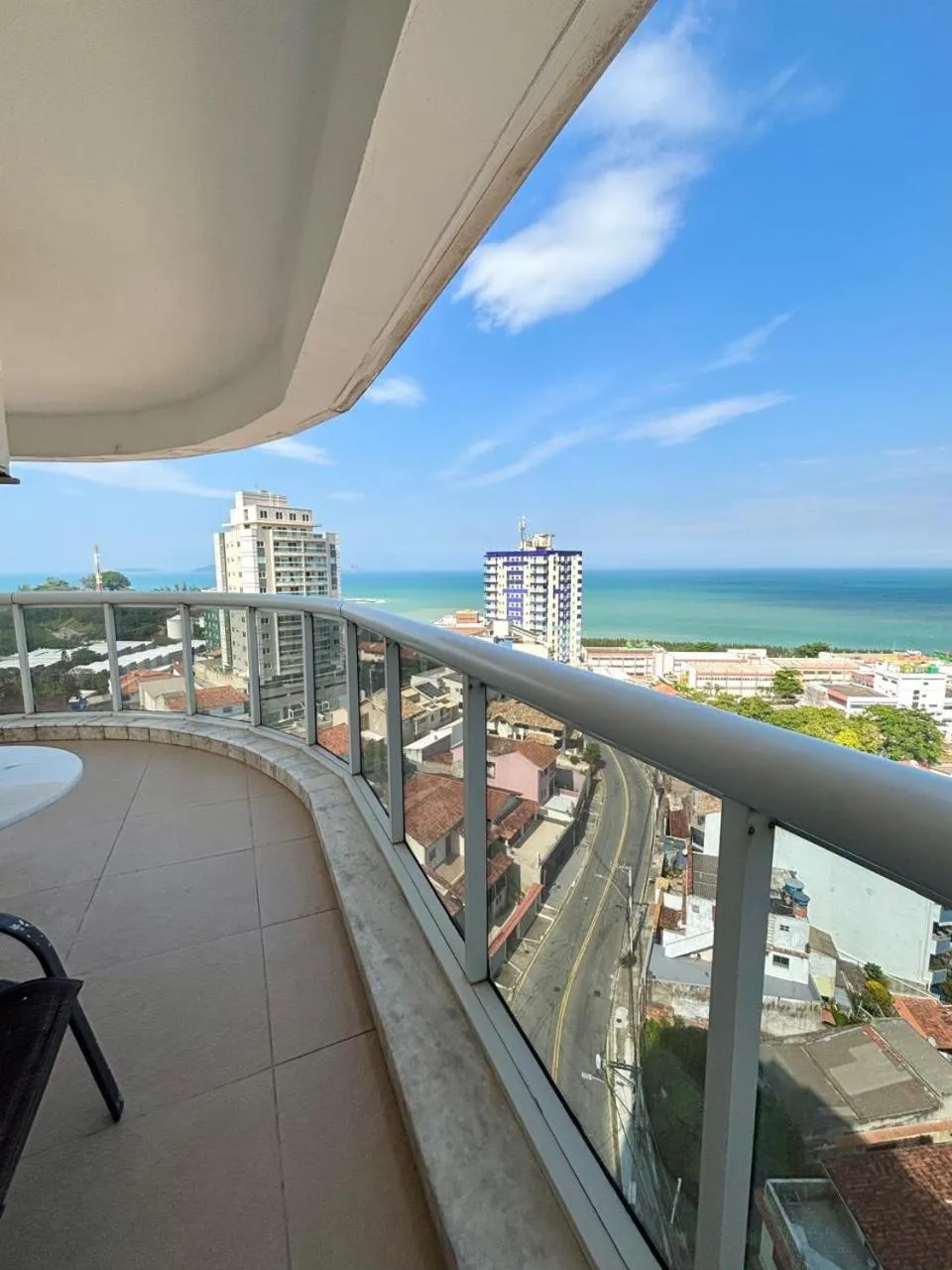 Suite with Balcony in Royal Urban Macaé Hotel