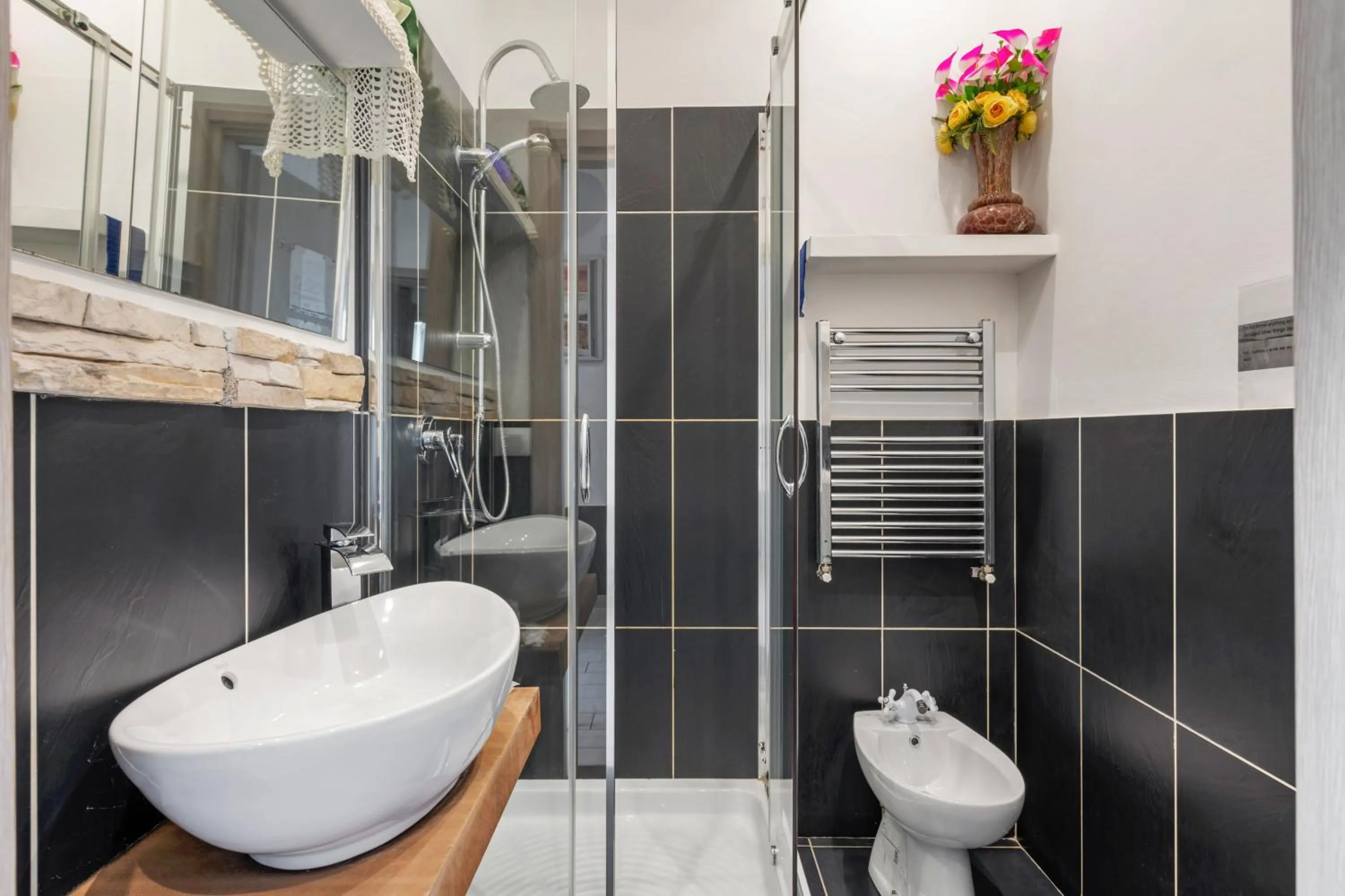 Bathroom in Guest House Biffi Simone