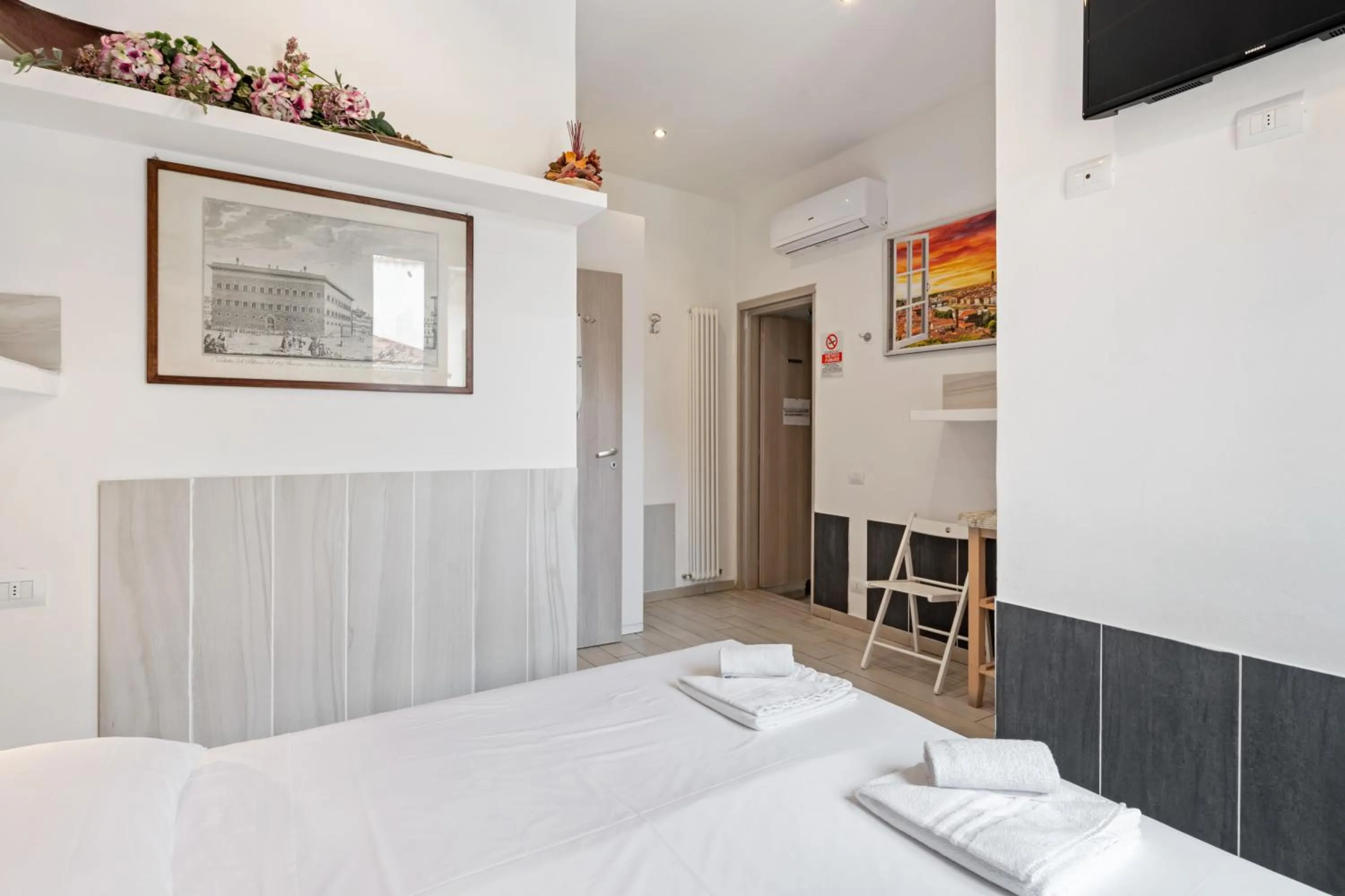 Bedroom in Guest House Biffi Simone