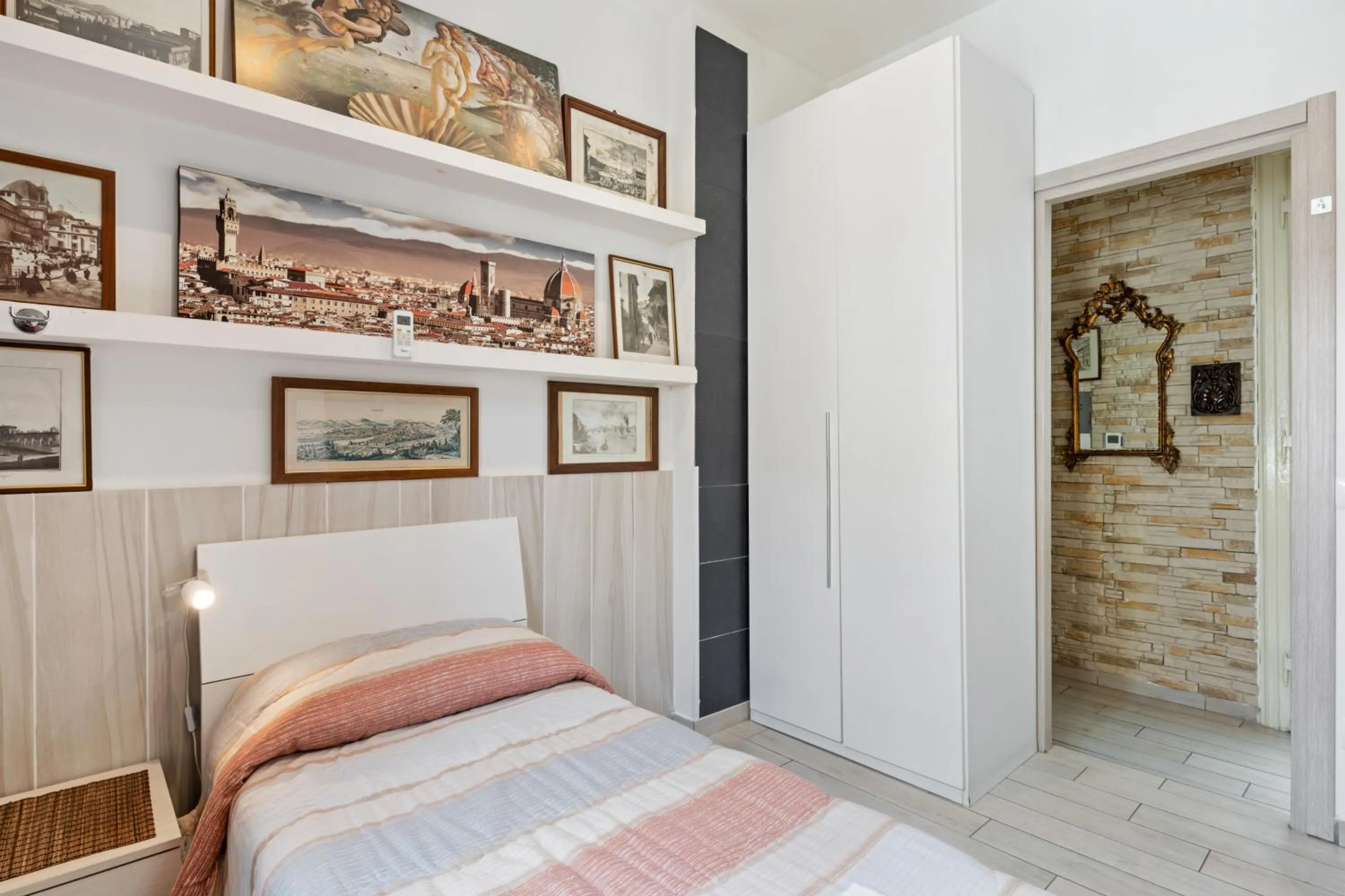 Bedroom in Guest House Biffi Simone