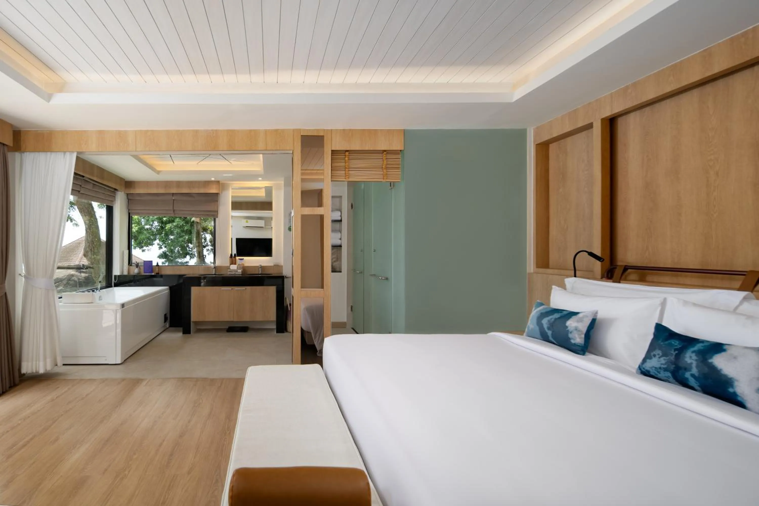 Bedroom, Bed in Centara Villas Phi Phi Island