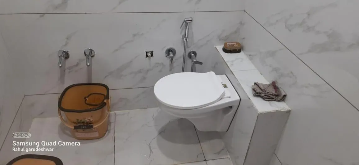 Bathroom in Gurukrupa Yatri Niwas