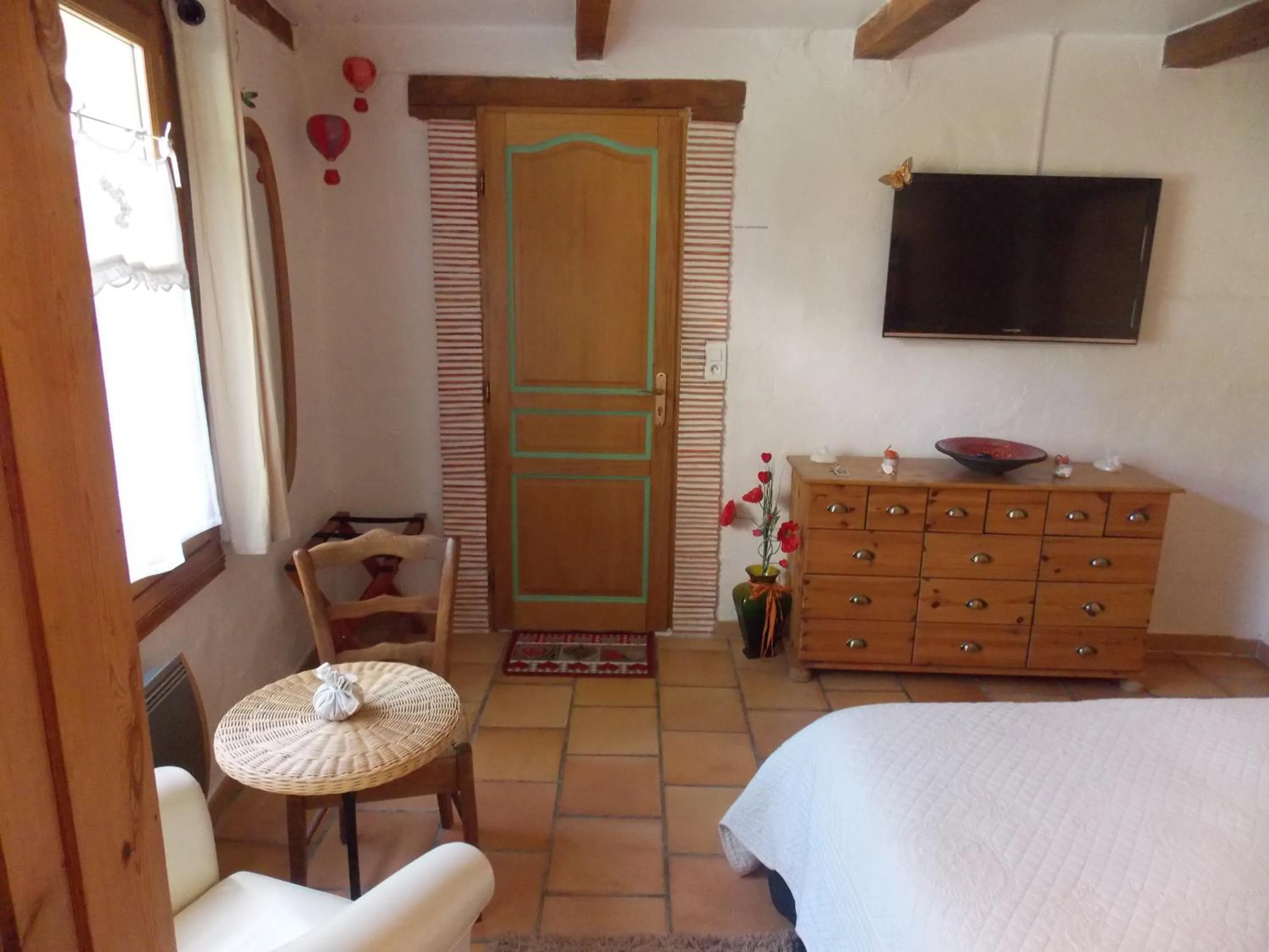 Bedroom in La Maison Du Bonheur