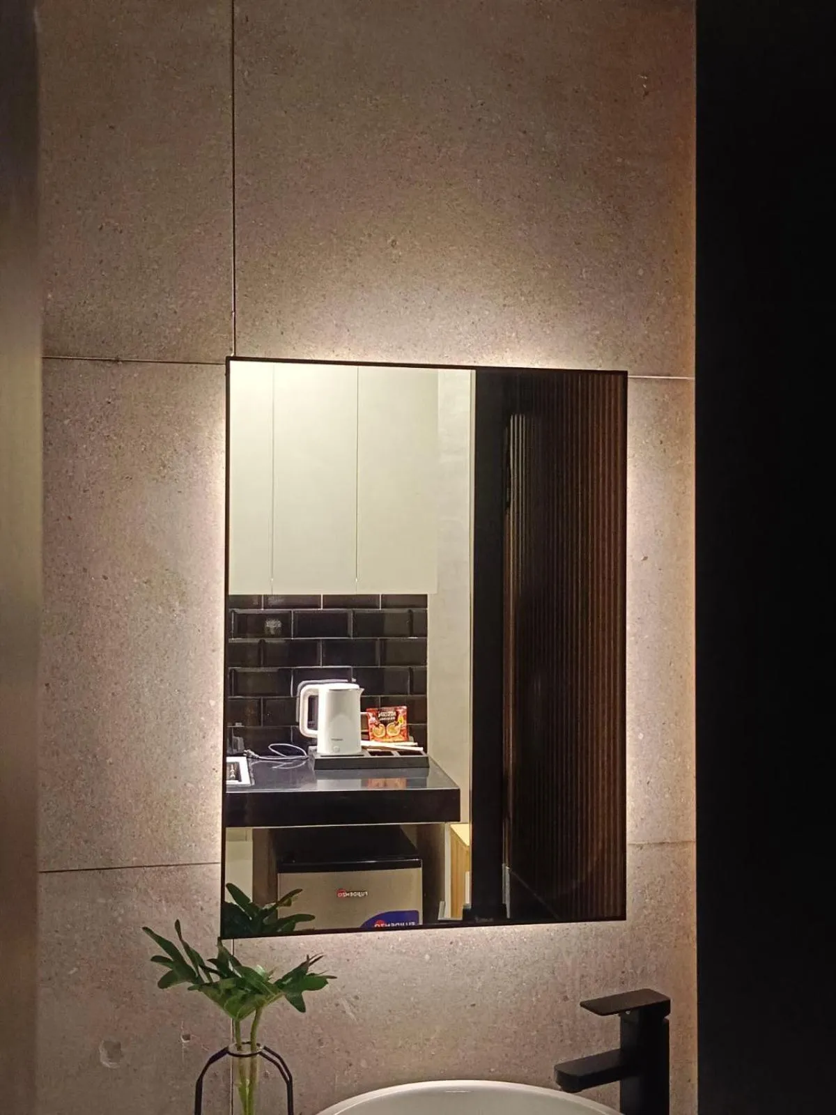 Caldwell Boutique Hotel