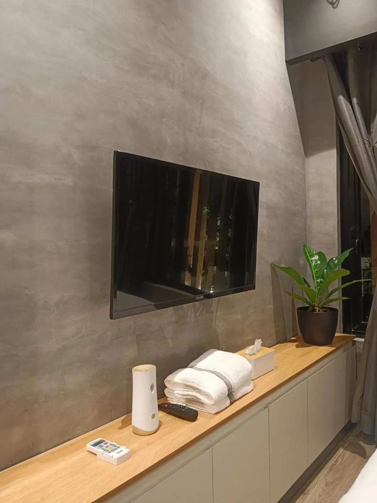 Caldwell Boutique Hotel