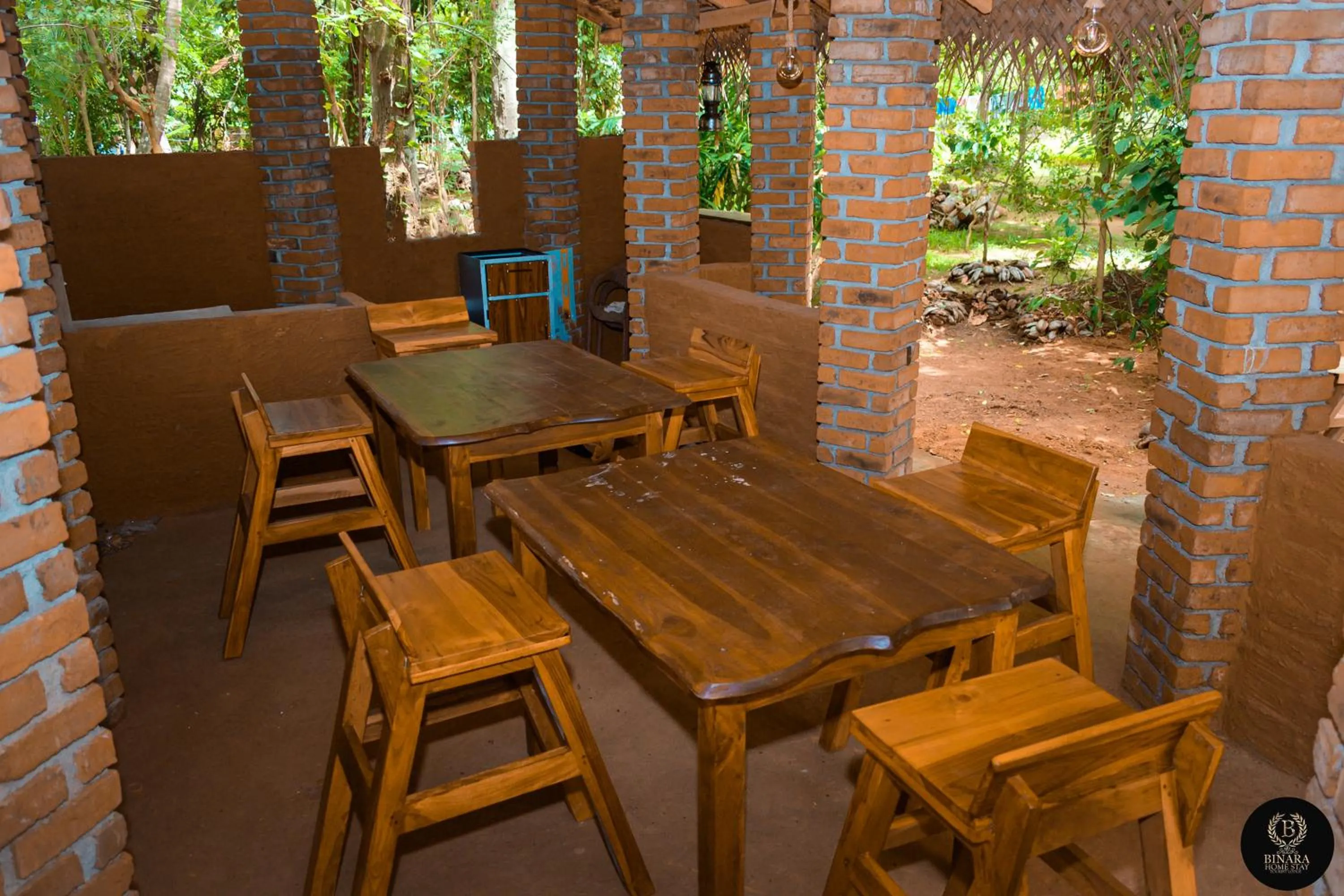 Restaurant/places to eat in Binara Home Stay