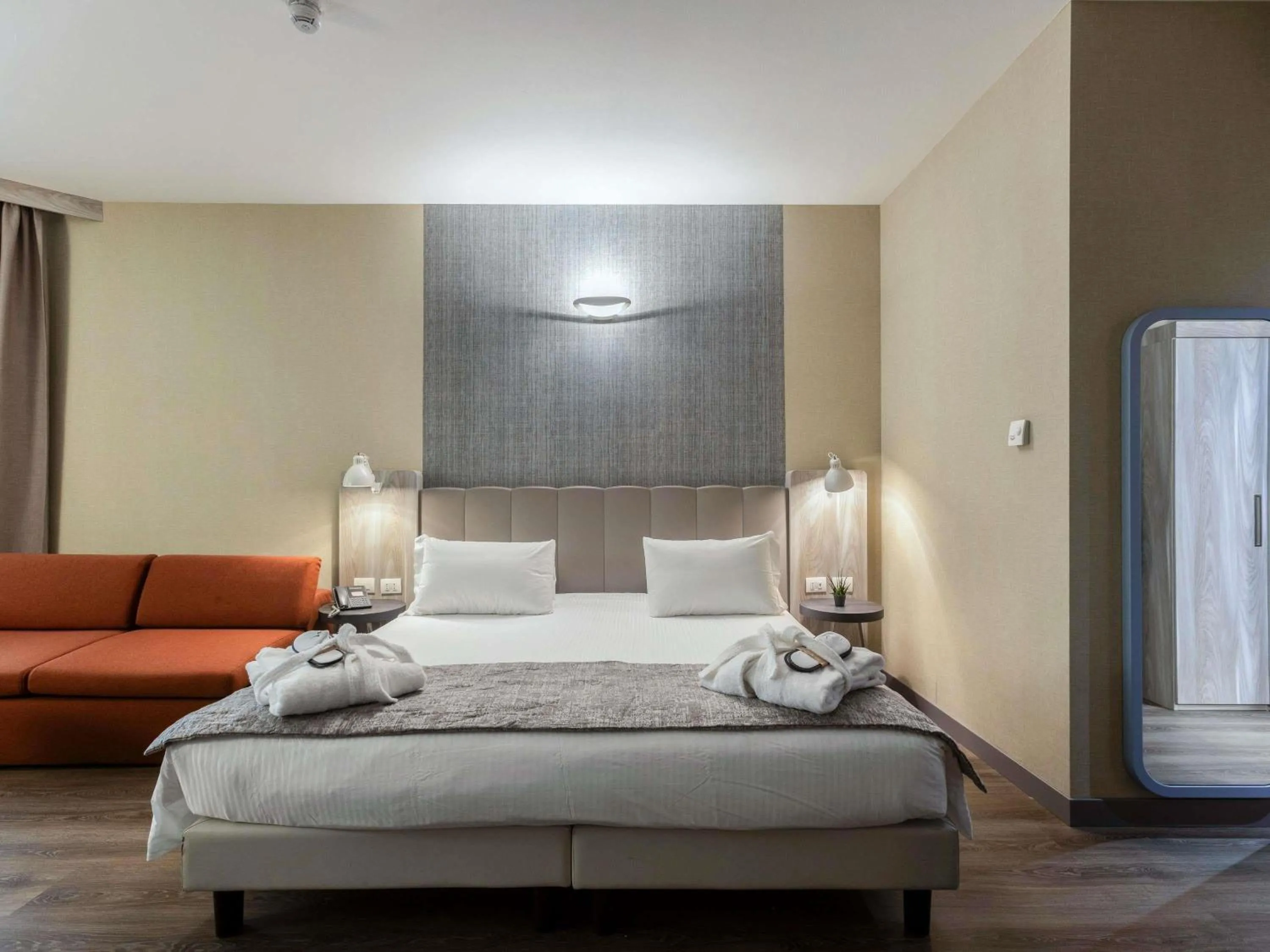 Bedroom, Bed in Mercure Firenze Centro
