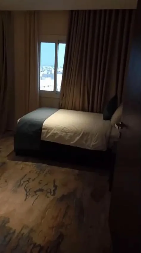 Bedroom, Bed in Sedra Global Hotel, Madinah