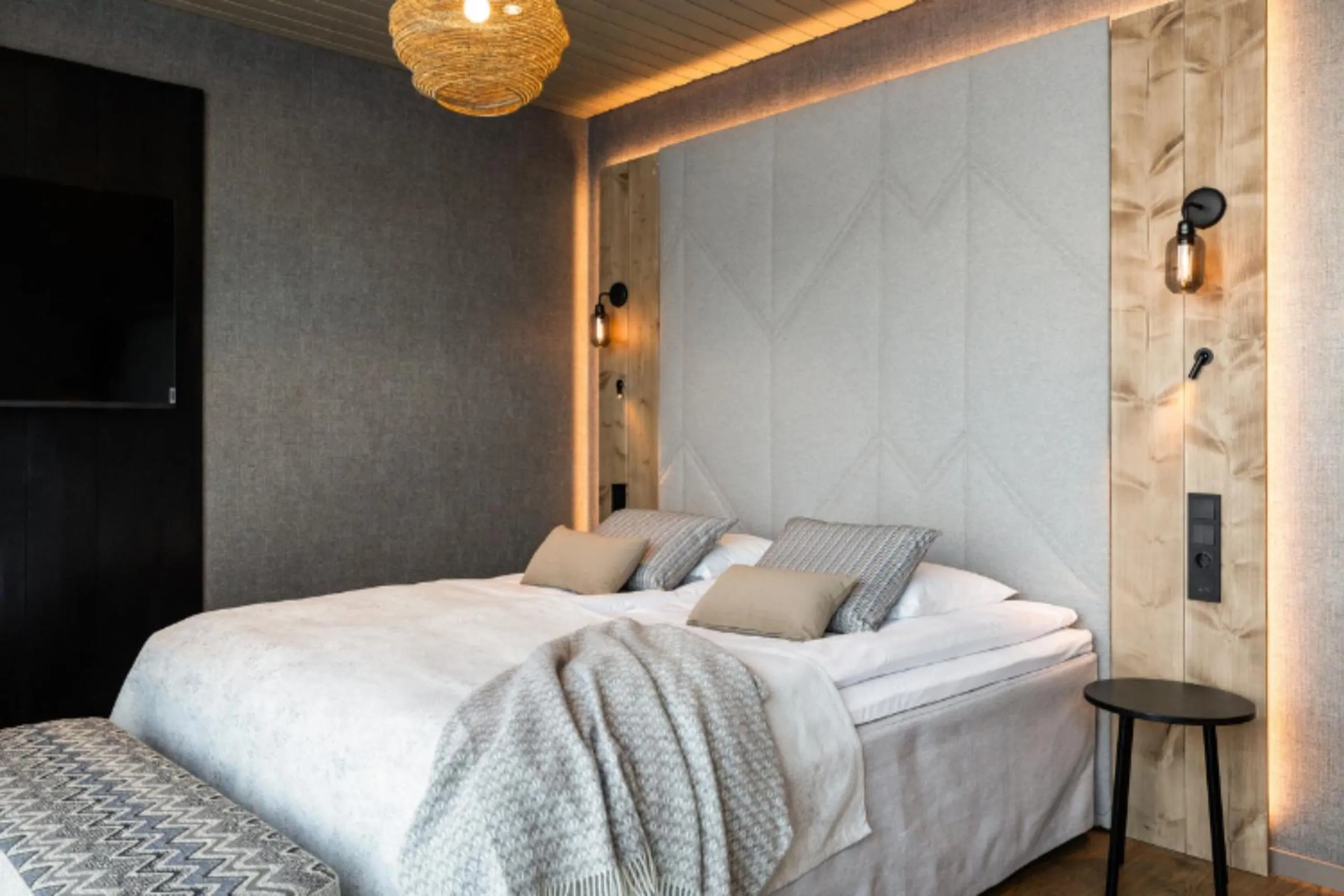 Bedroom, Bed in Santa's Hotel Rakka