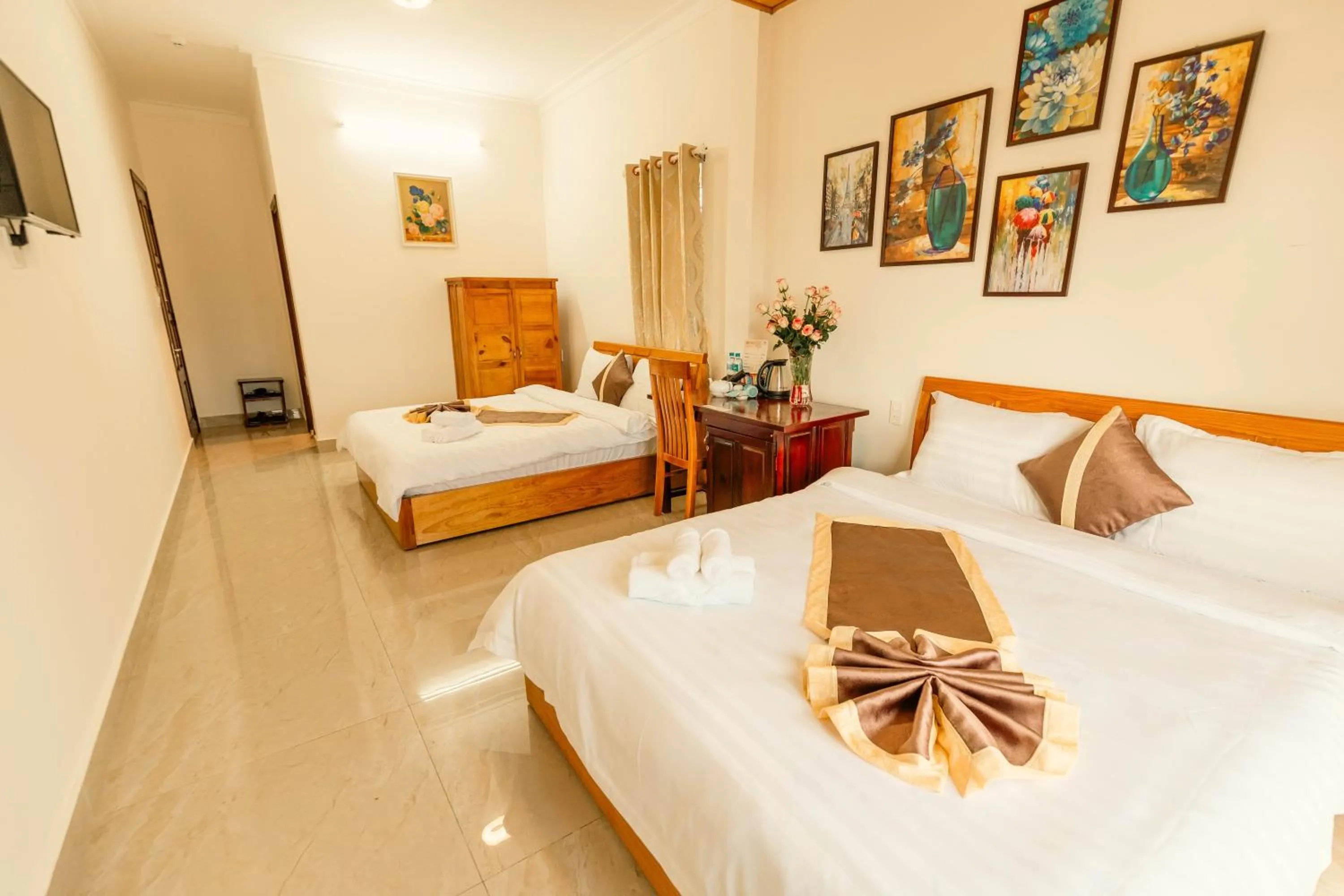 Photo of the whole room, Bed in Lê Mùi Hotel - Apartment