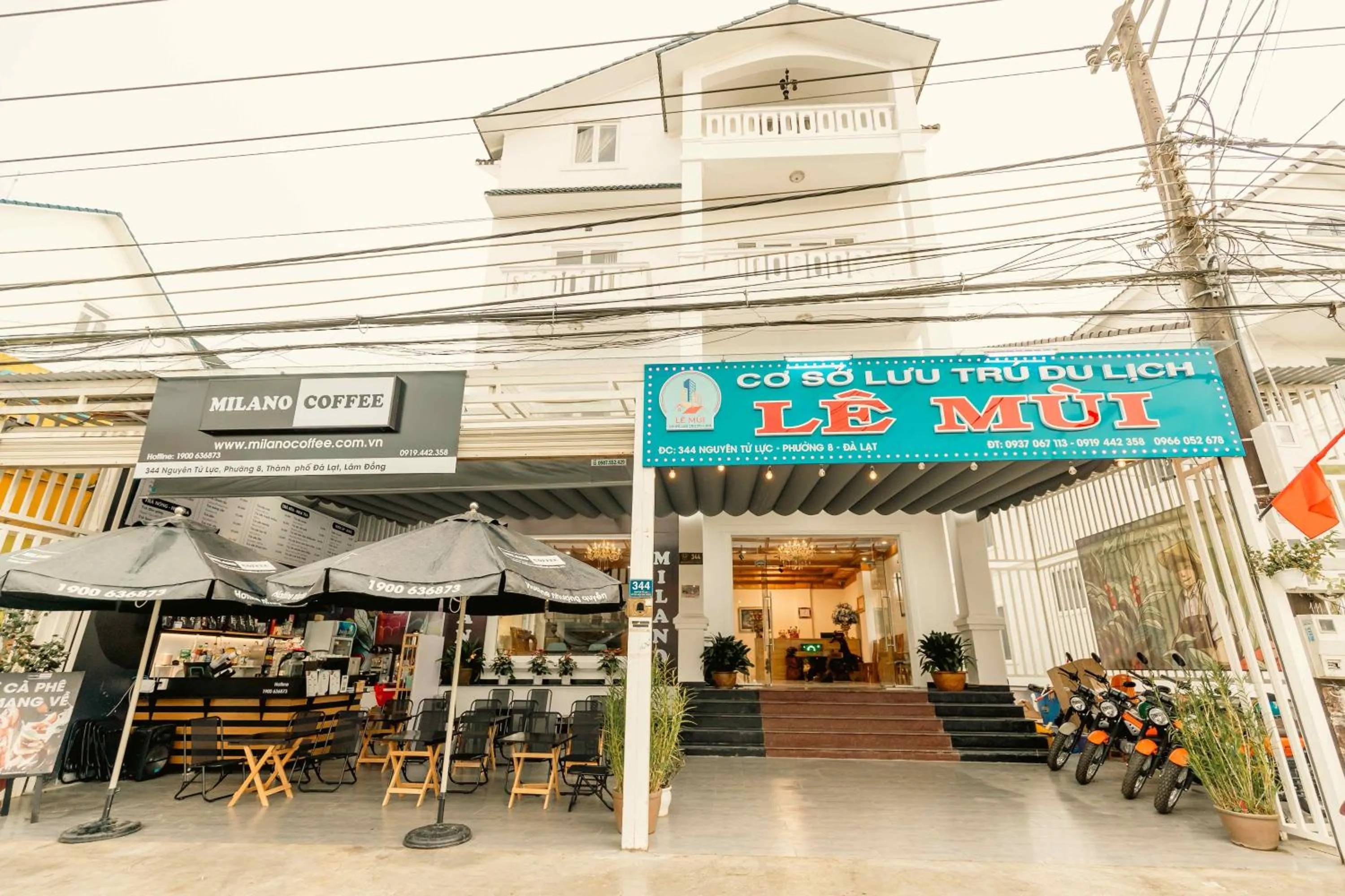 Property building in Lê Mùi Hotel - Apartment