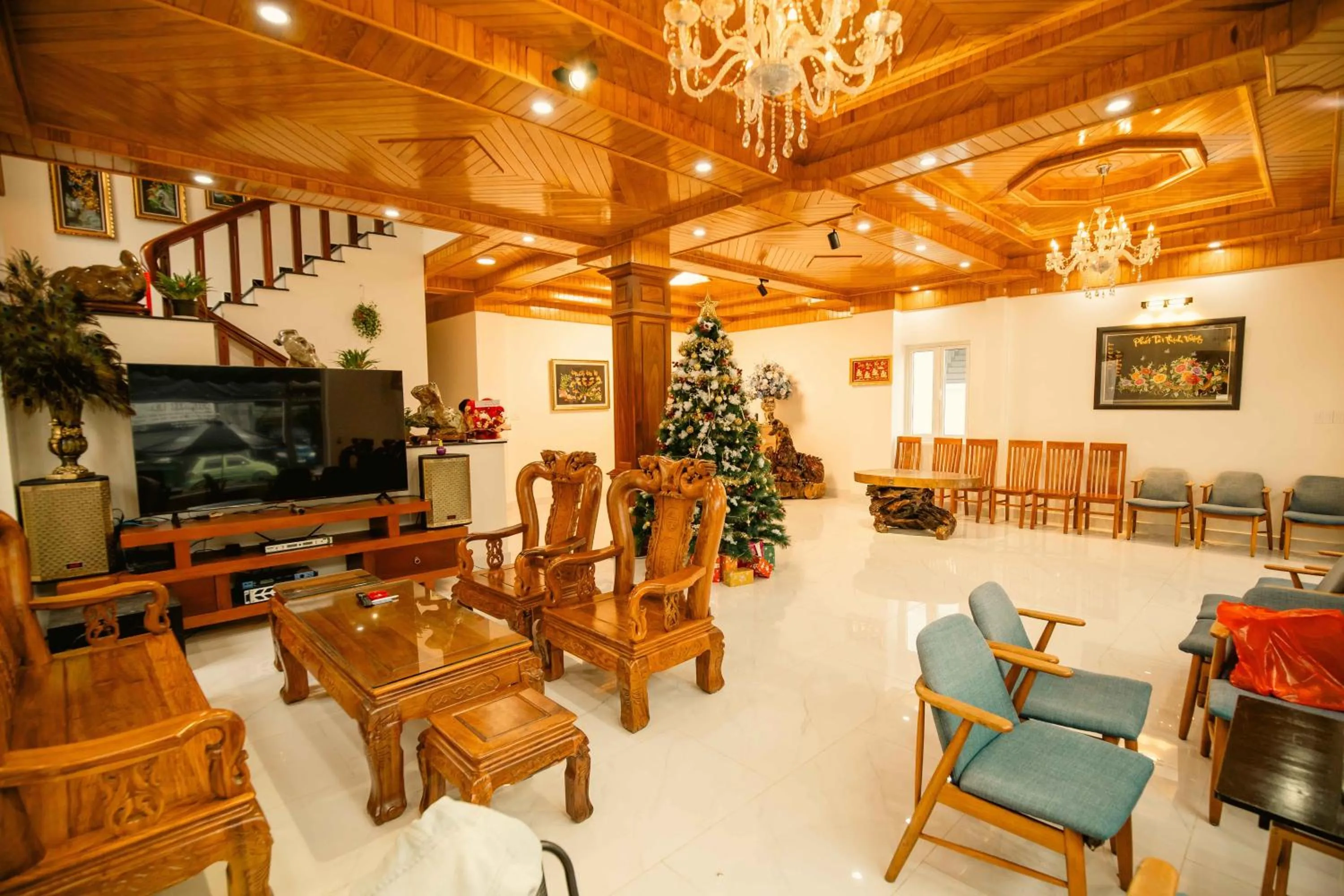 TV and multimedia in Lê Mùi Hotel - Apartment