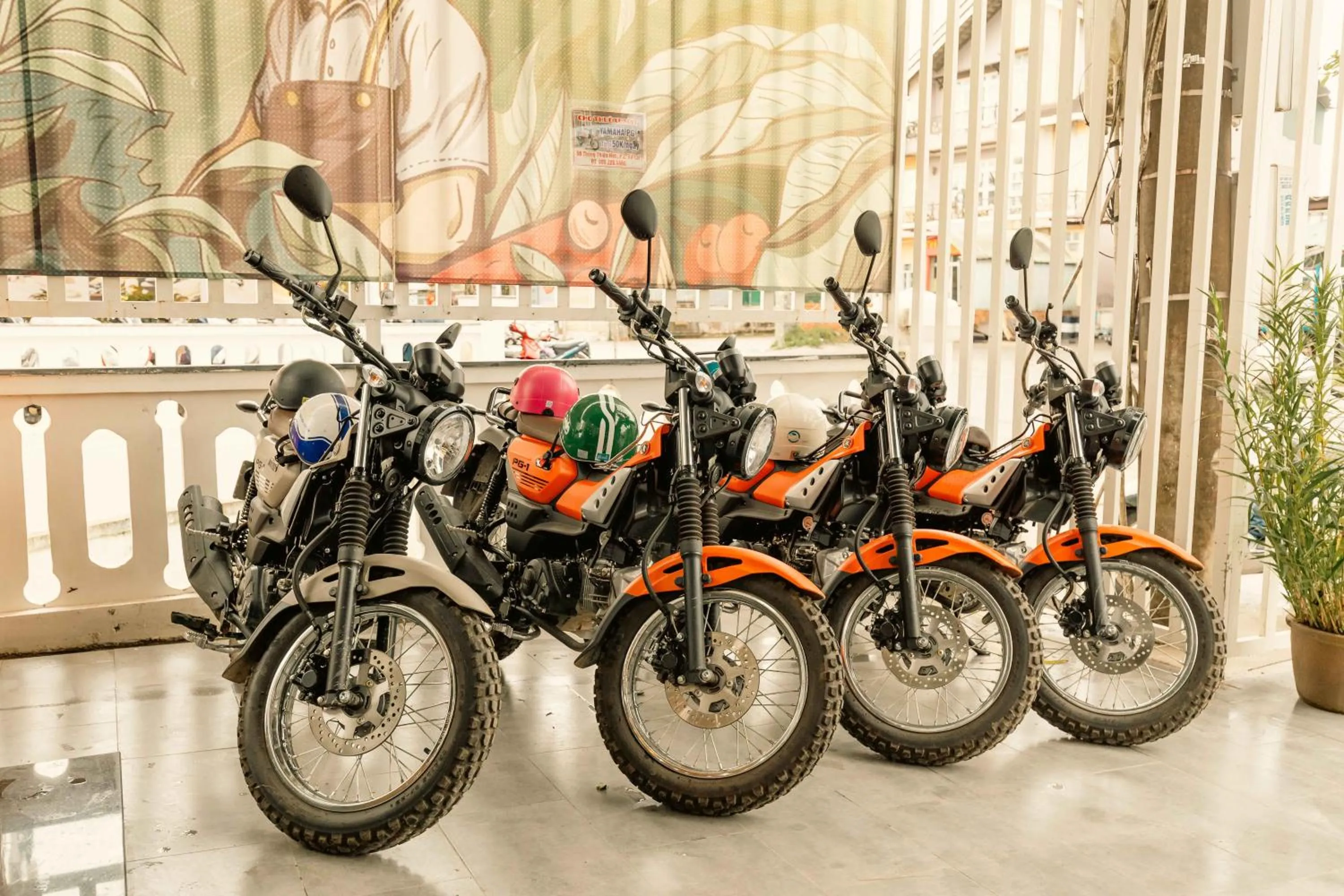 Parking in Lê Mùi Hotel - Apartment