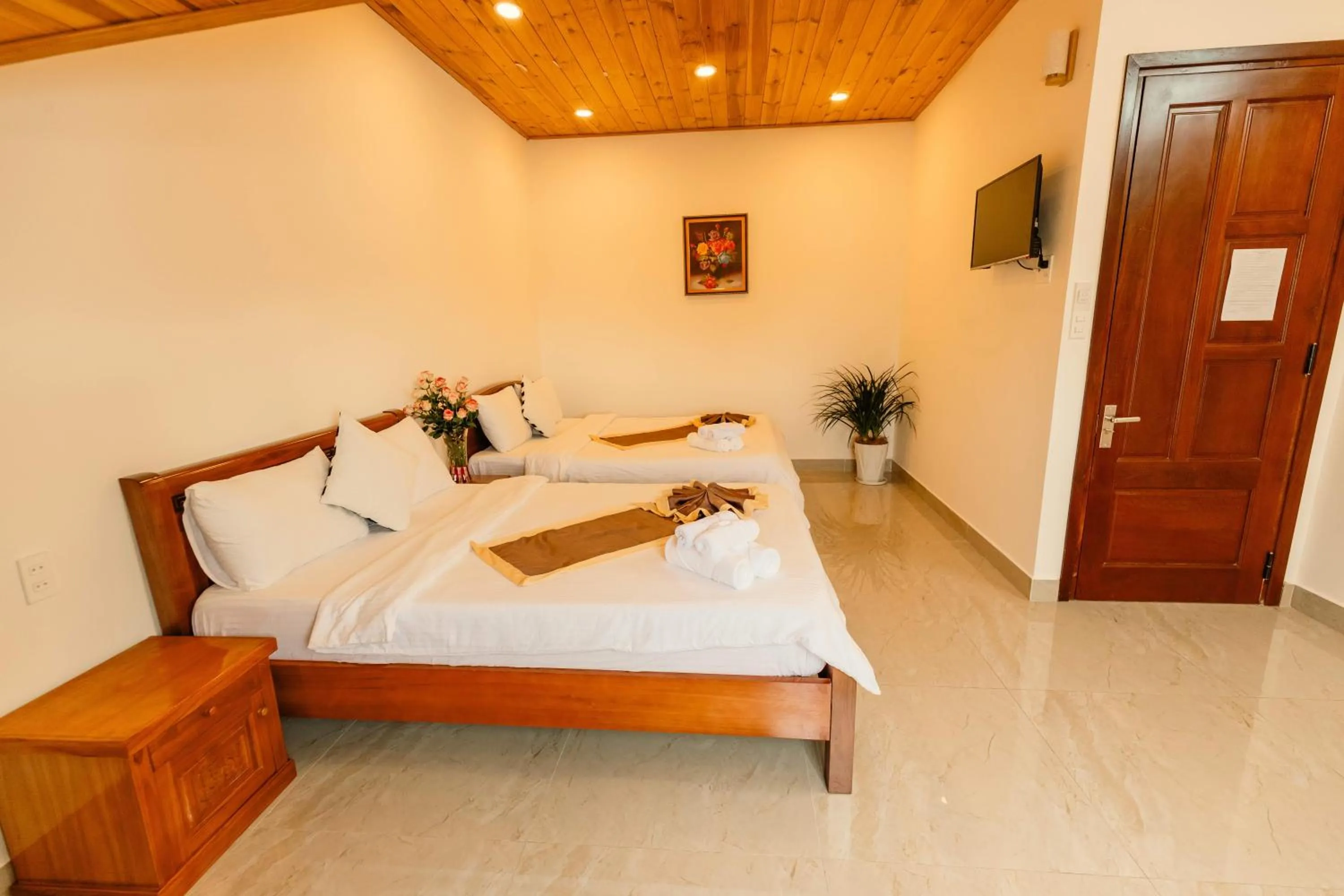 Bed in Lê Mùi Hotel - Apartment