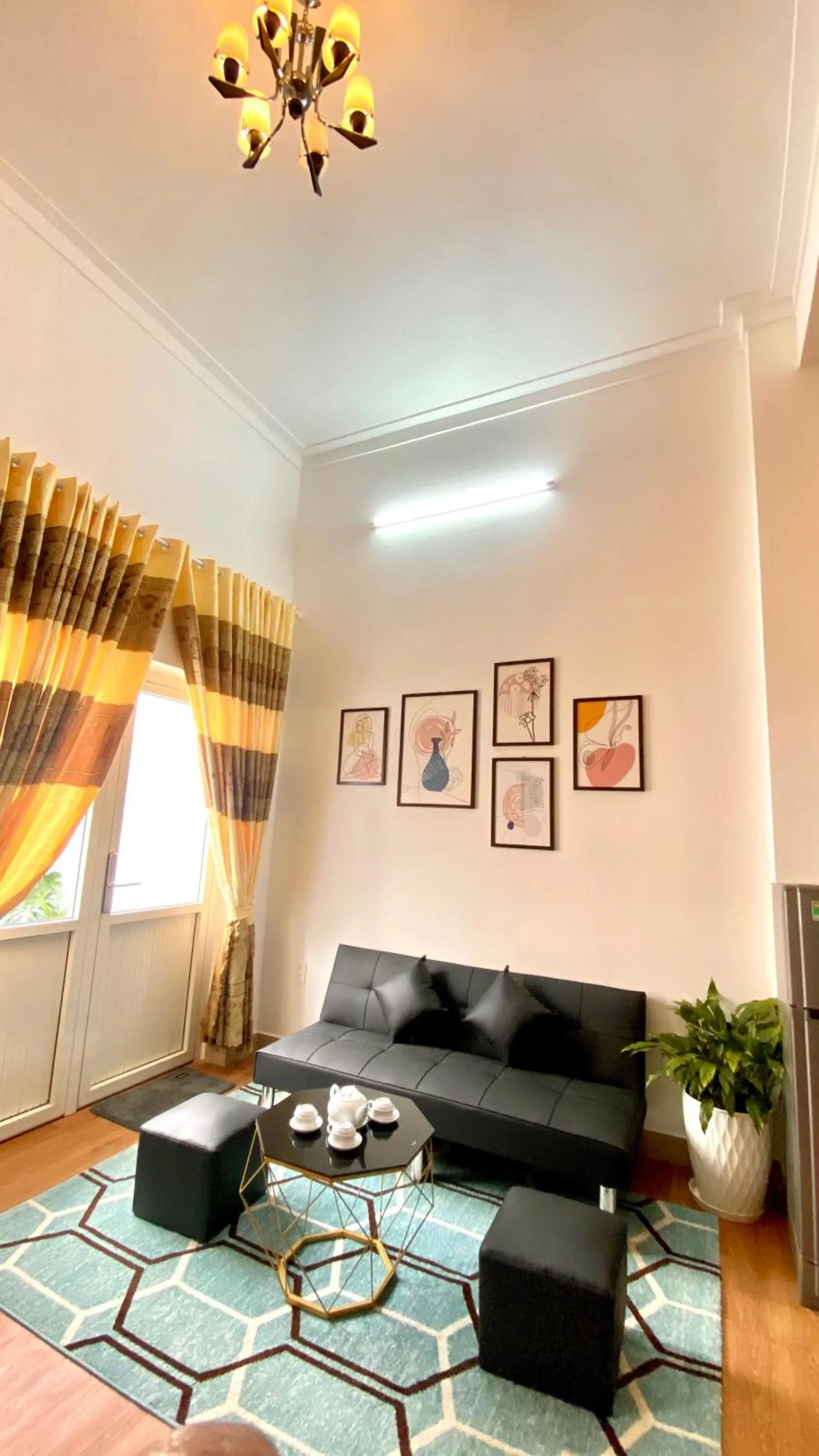 Living room in Lê Mùi Hotel - Apartment