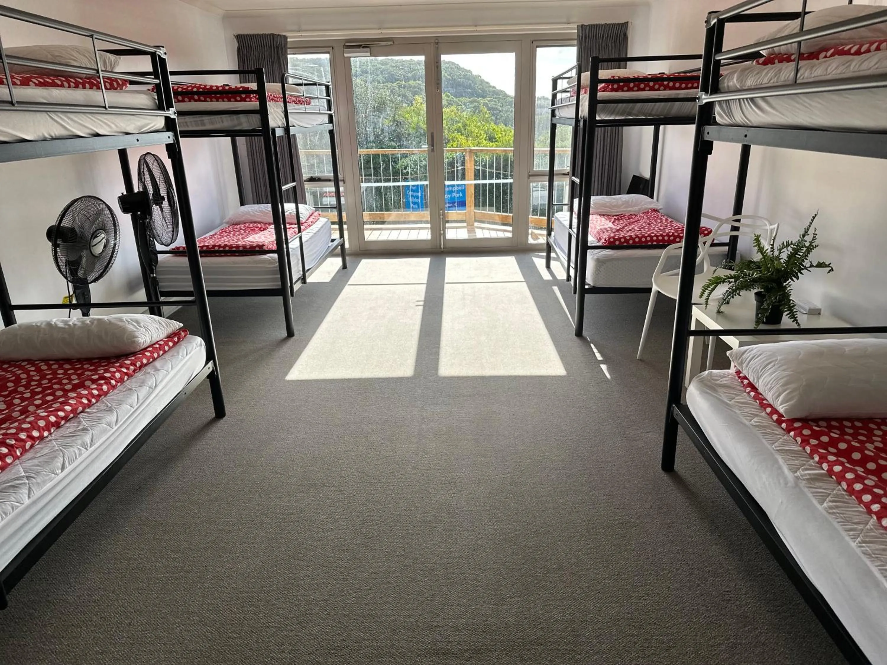 Photo of the whole room, Bed in Sow and Piglets Guesthouse