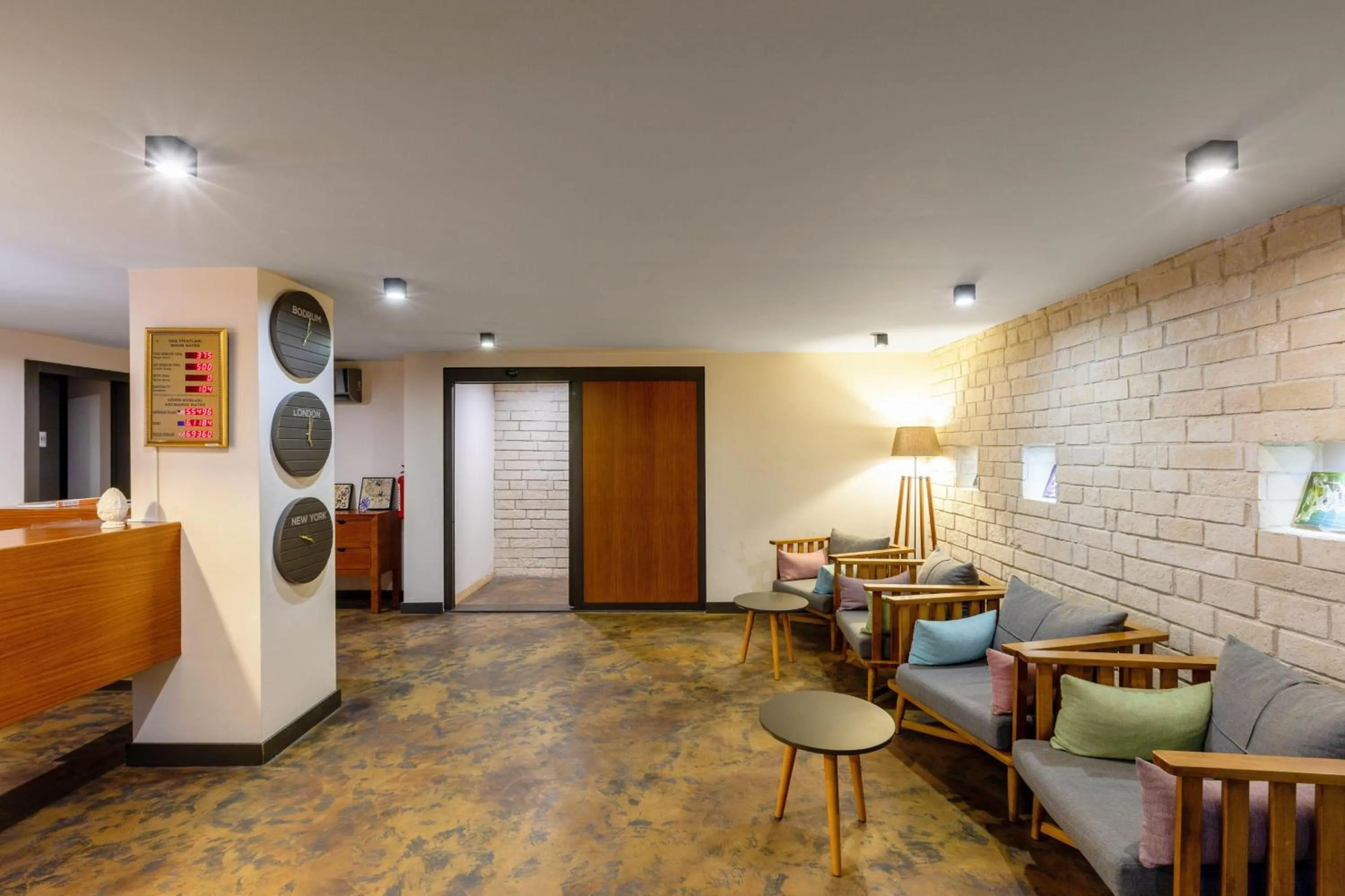 Lobby or reception in Senses Hotel - Adults Only