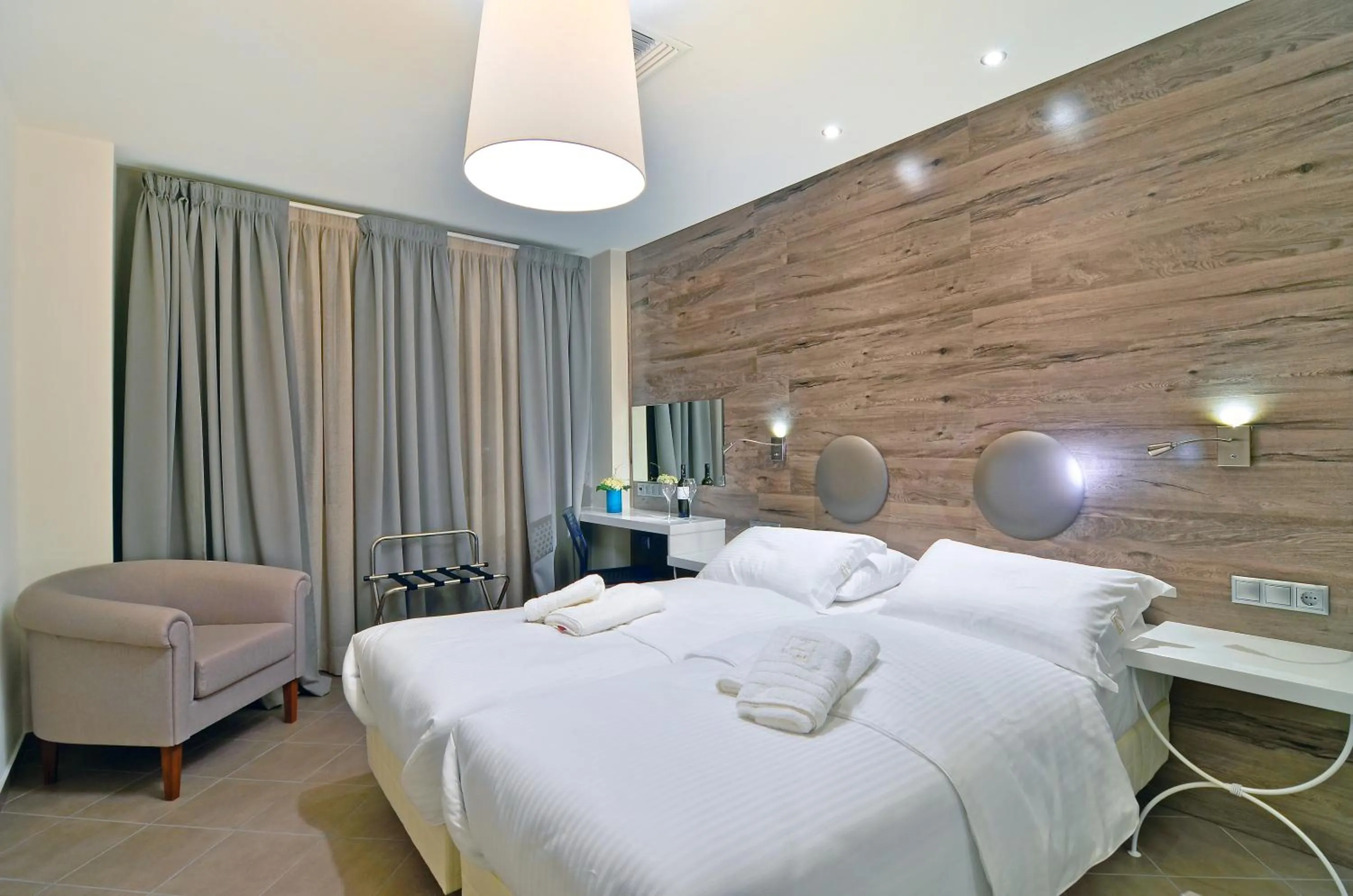 Decorative detail, Bed in Z Inn Ioannina