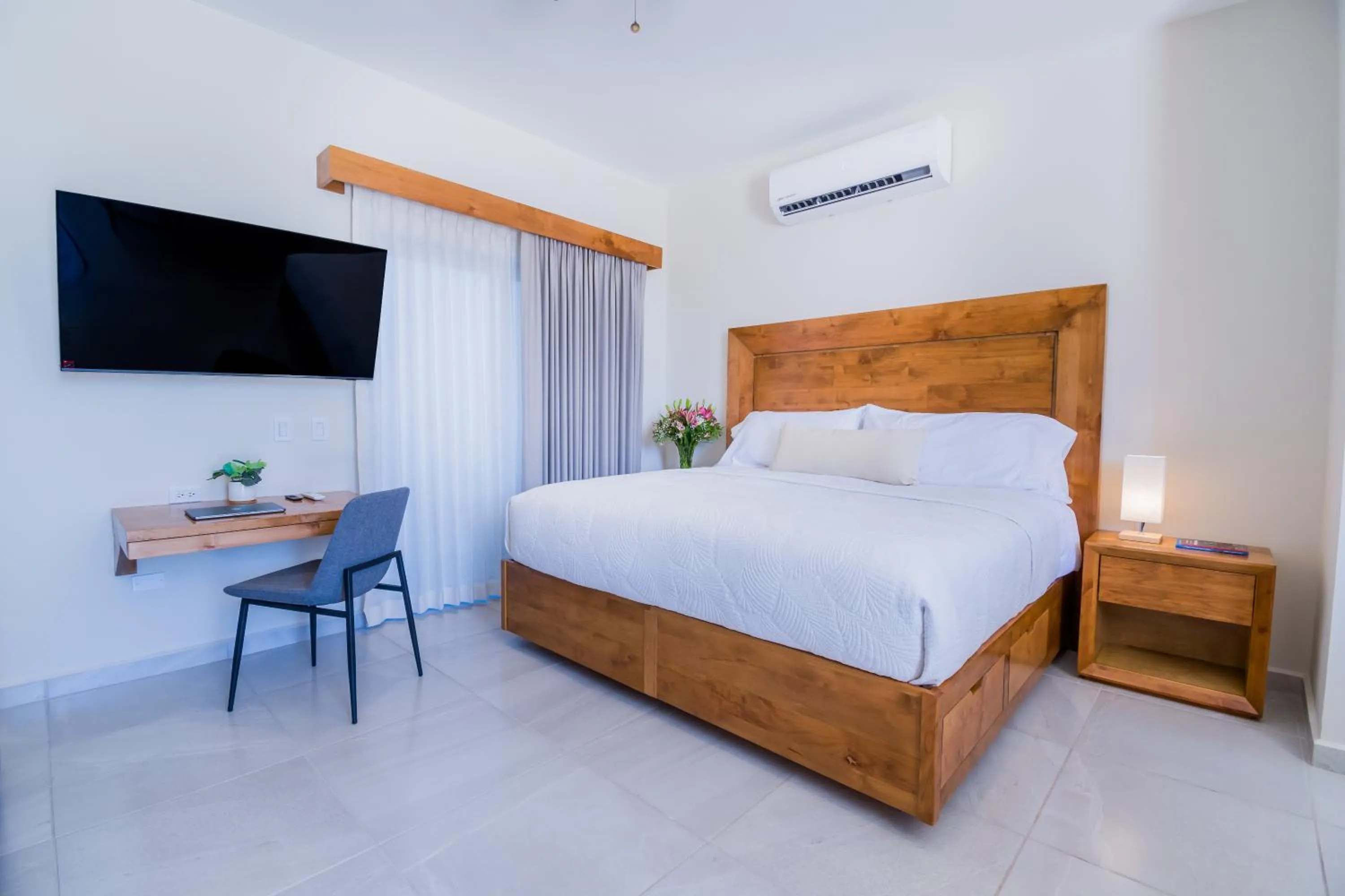 Bedroom, Bed in Josefa Suites