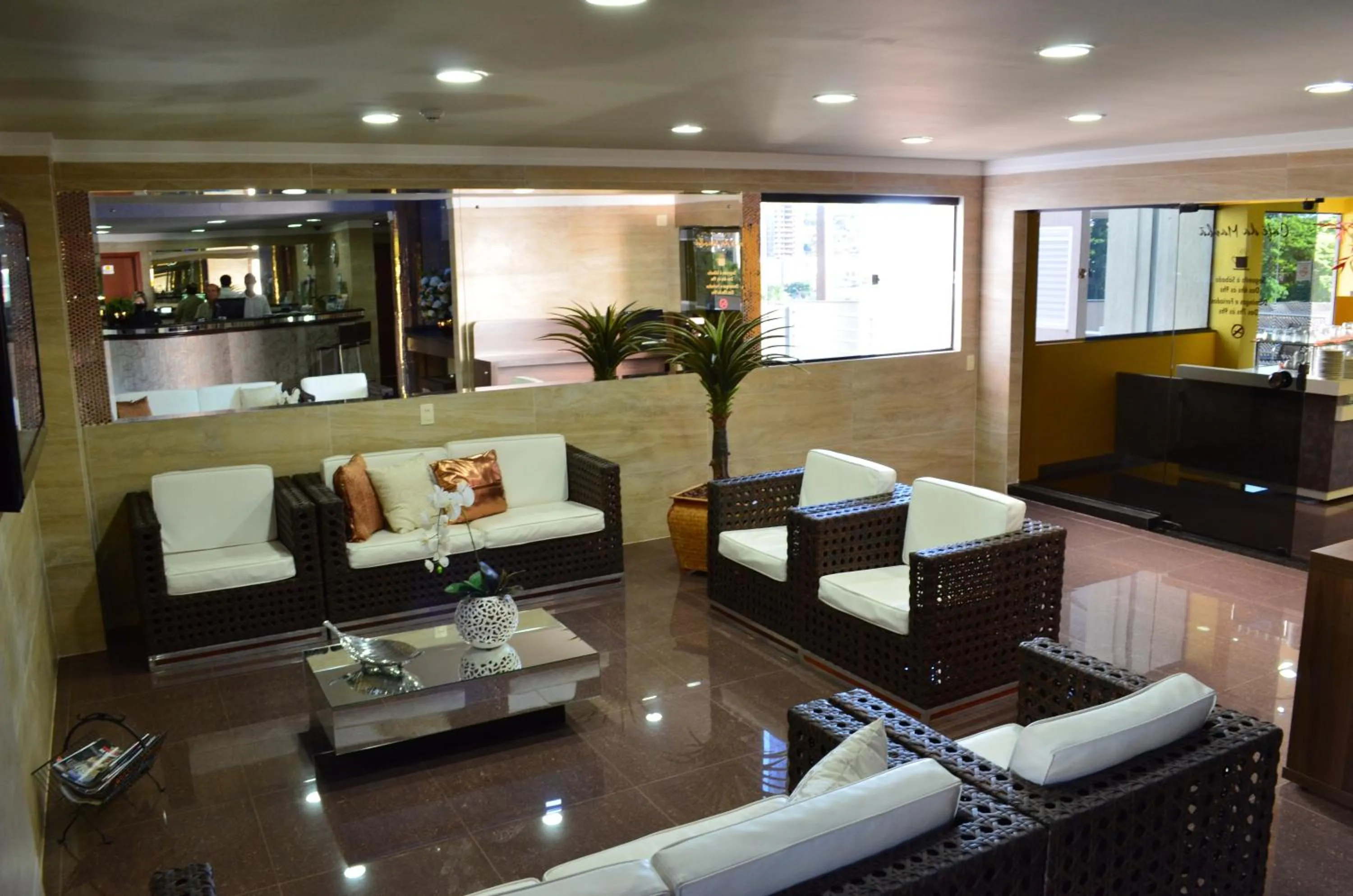 Communal lounge/ TV room in JP Palace Hotel