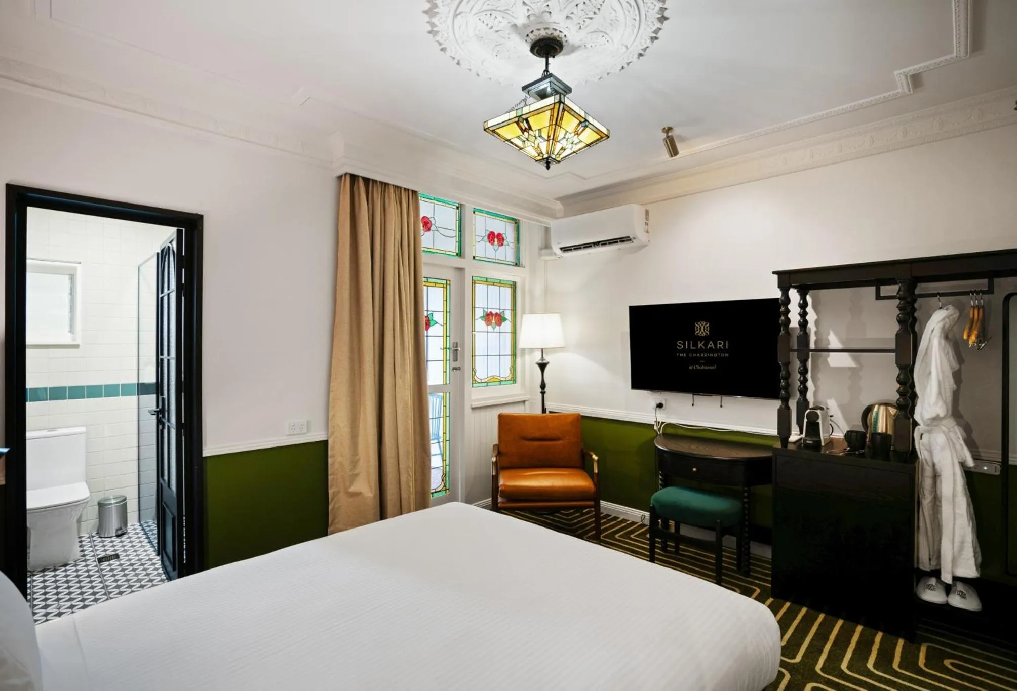 Bedroom, Bed in Silkari The Charrington at Chatswood