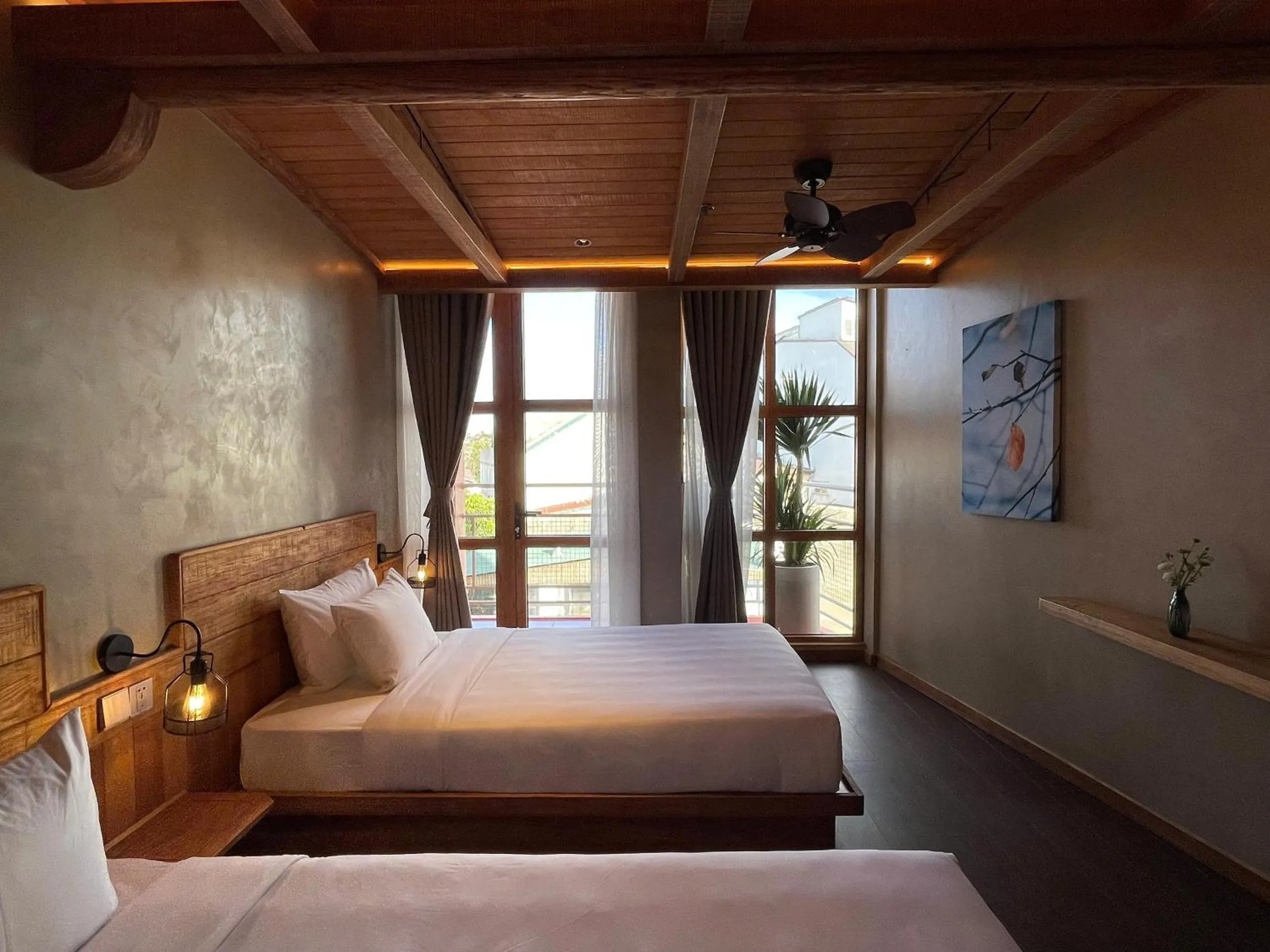 Balcony/Terrace, Bed in The Pink Boutique Hotel