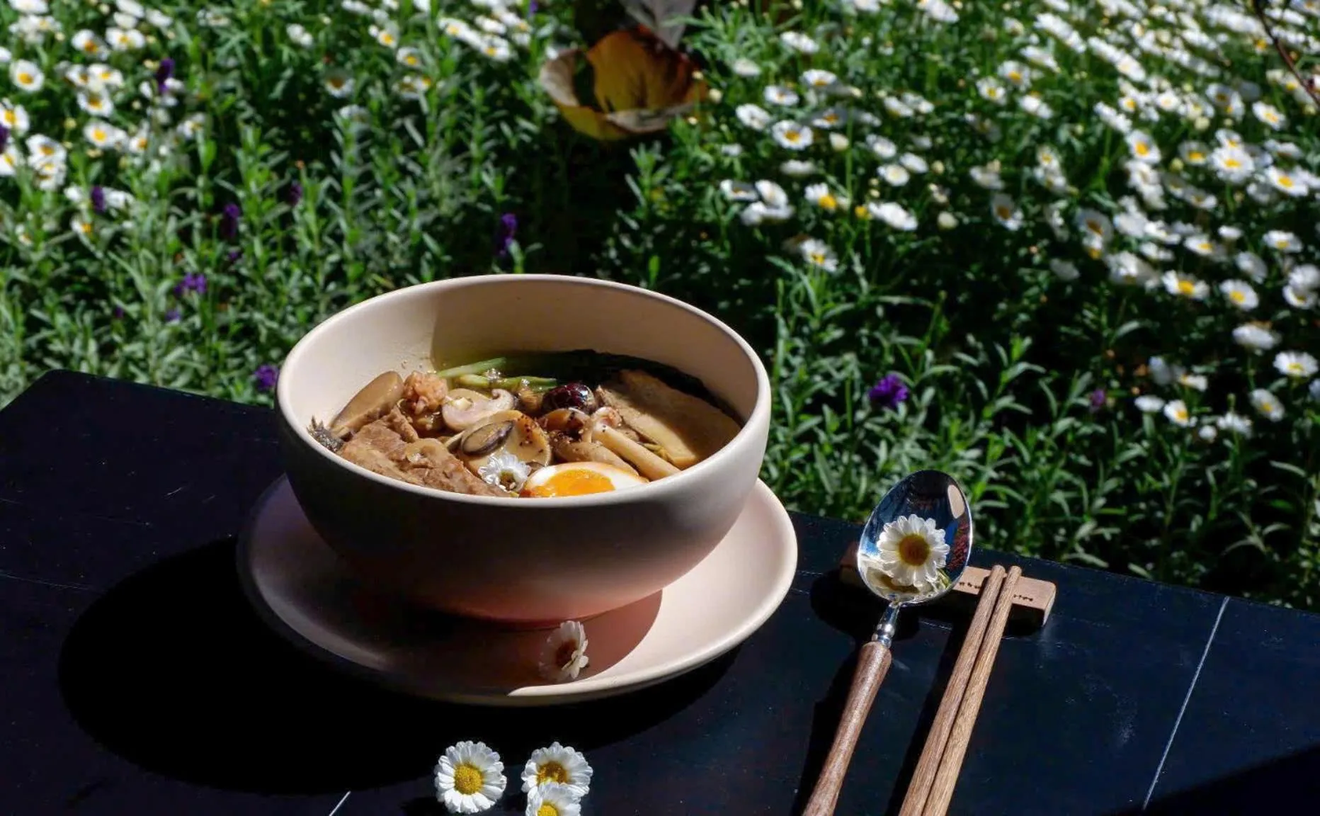 Restaurant/places to eat in The Pink Boutique Hotel