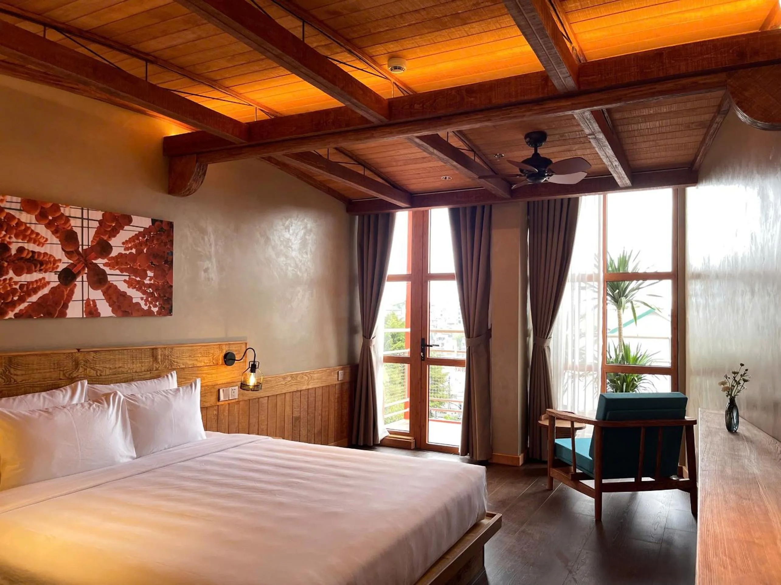 Photo of the whole room, Bed in The Pink Boutique Hotel