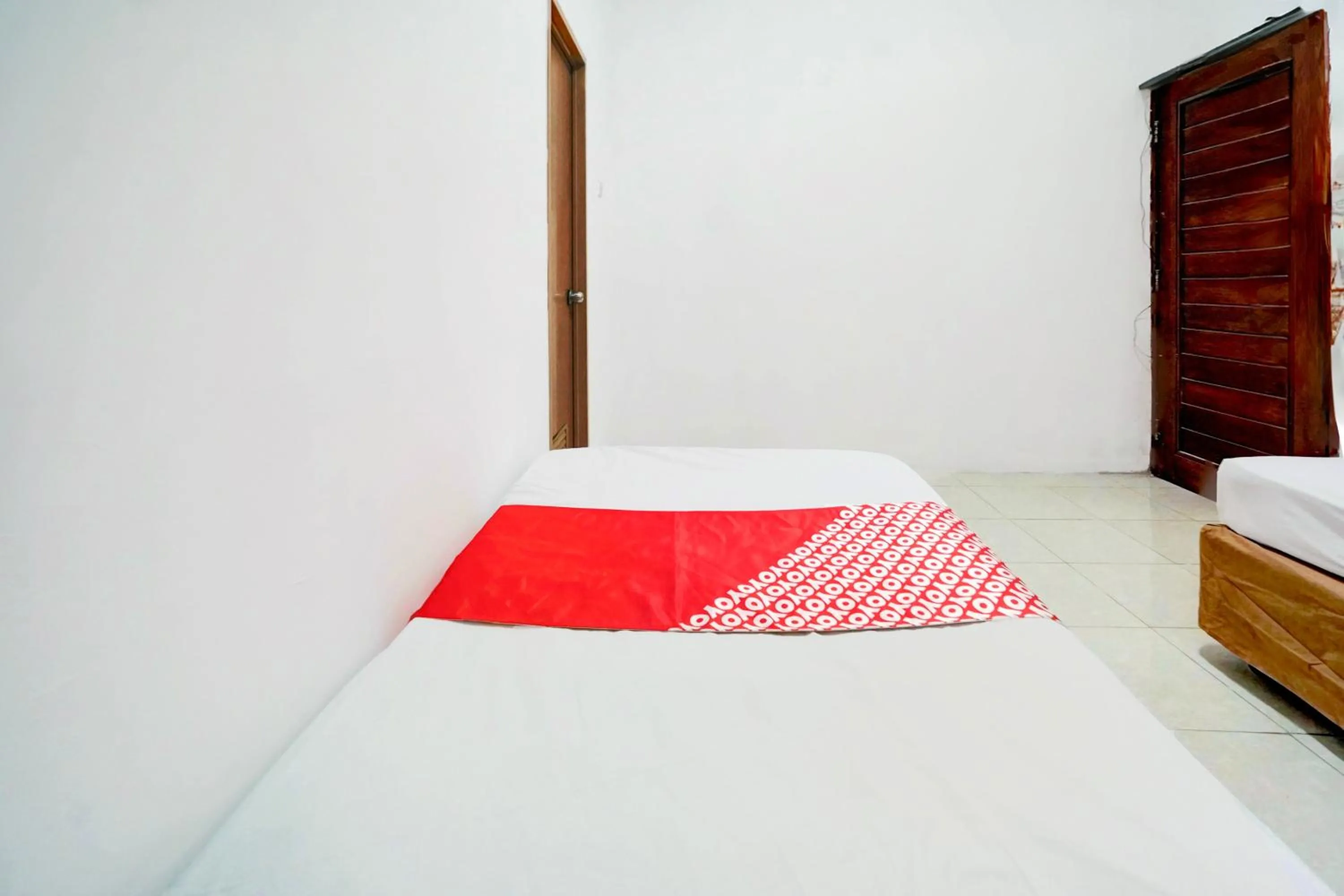 Bedroom, Bed in Hotel O Bungurasih Near Juanda International Airport Formerly Griya Waru Hotel