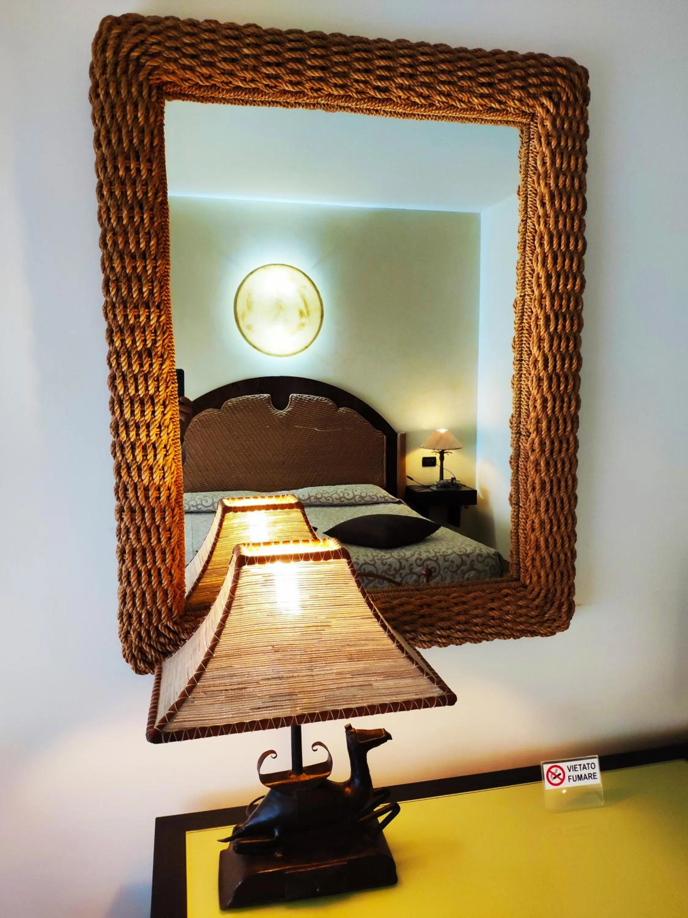 Decorative detail, Bed in Hotel Feel Inn Venice Airport