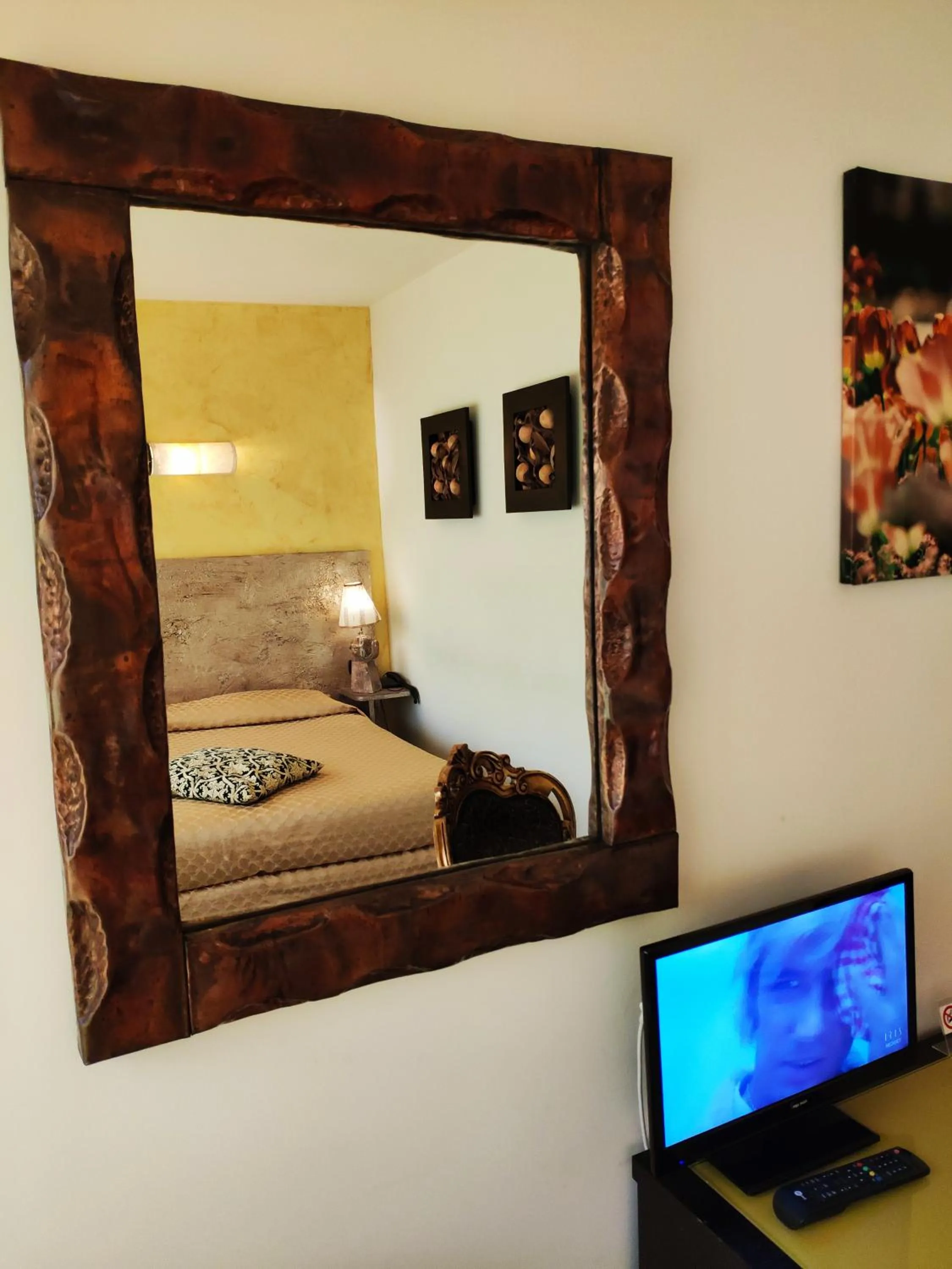 Decorative detail, Bed in Hotel Feel Inn Venice Airport