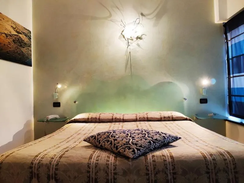 Bed in Hotel Feel Inn Venice Airport