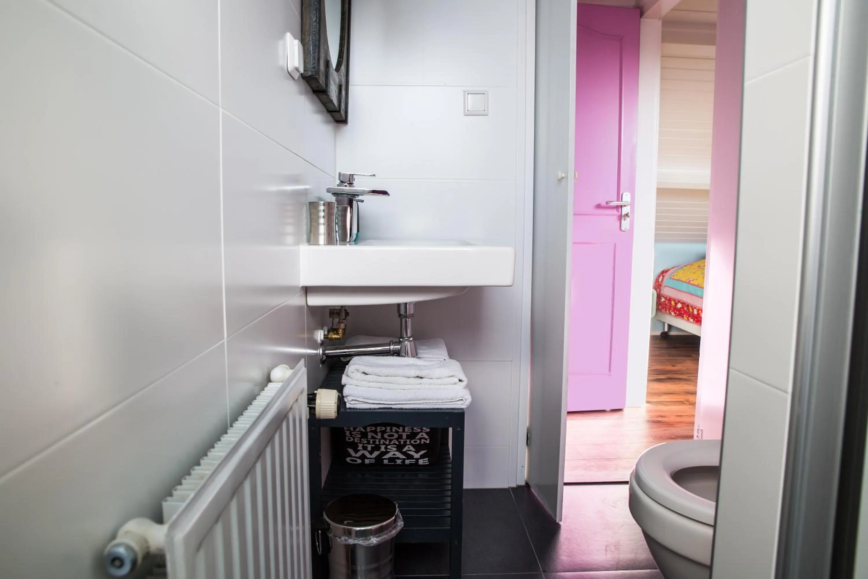 Toilet in Hotel Domburg4you