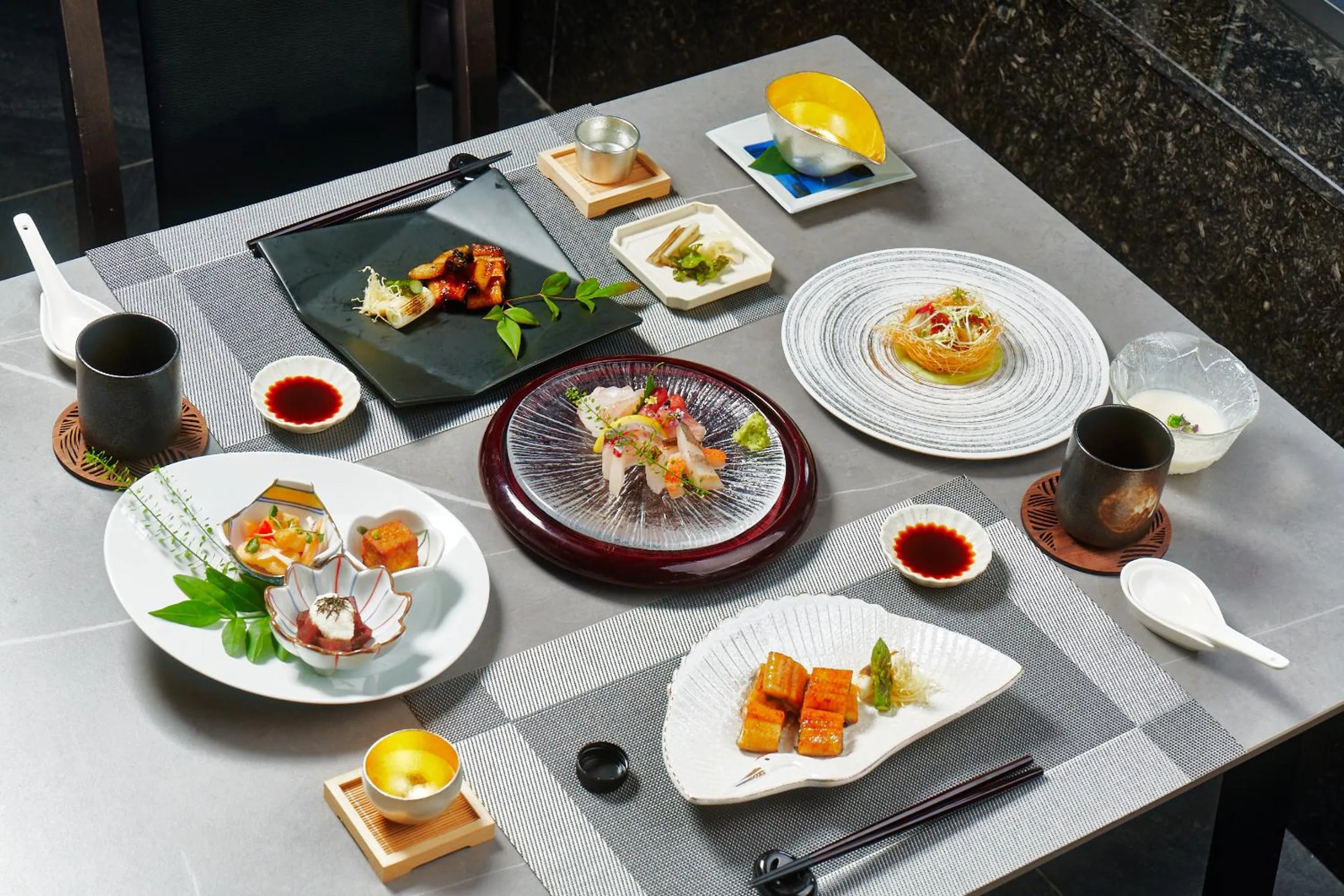 Food and drinks in Eliena Hotel Seoul Gangnam