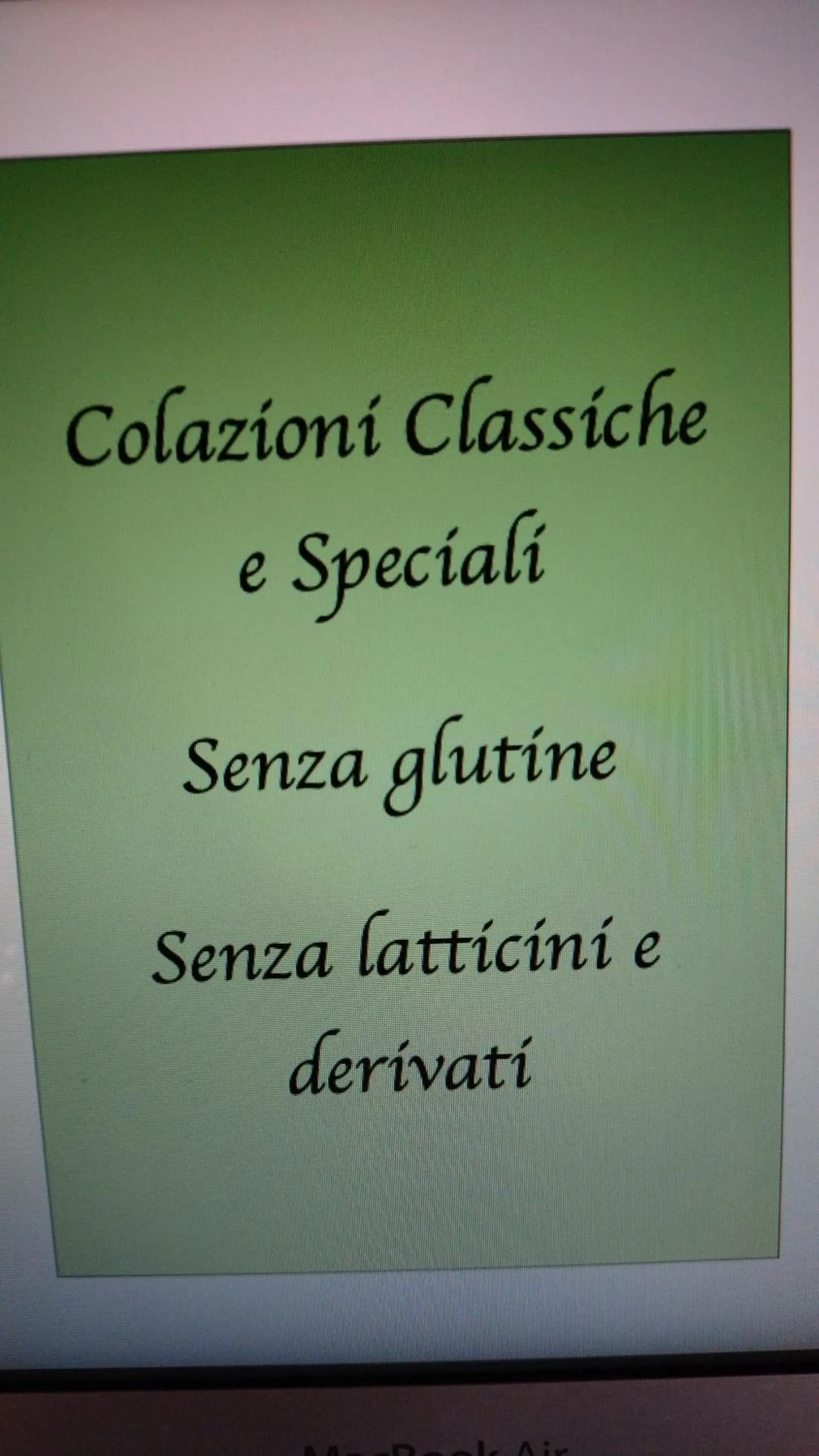 Text overlay in B&B Agora'