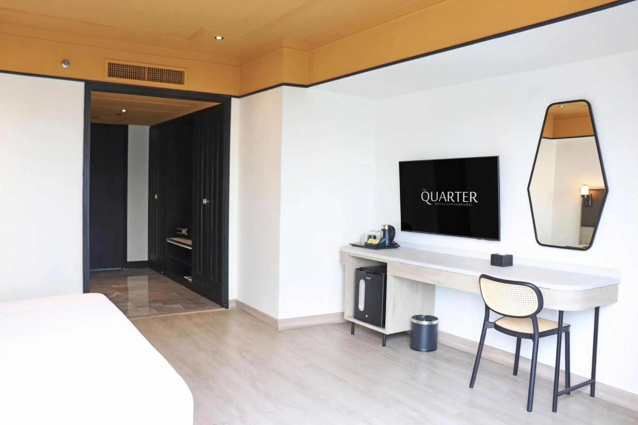 TV and multimedia, Bed in The Quarter Saphankhwai by UHG